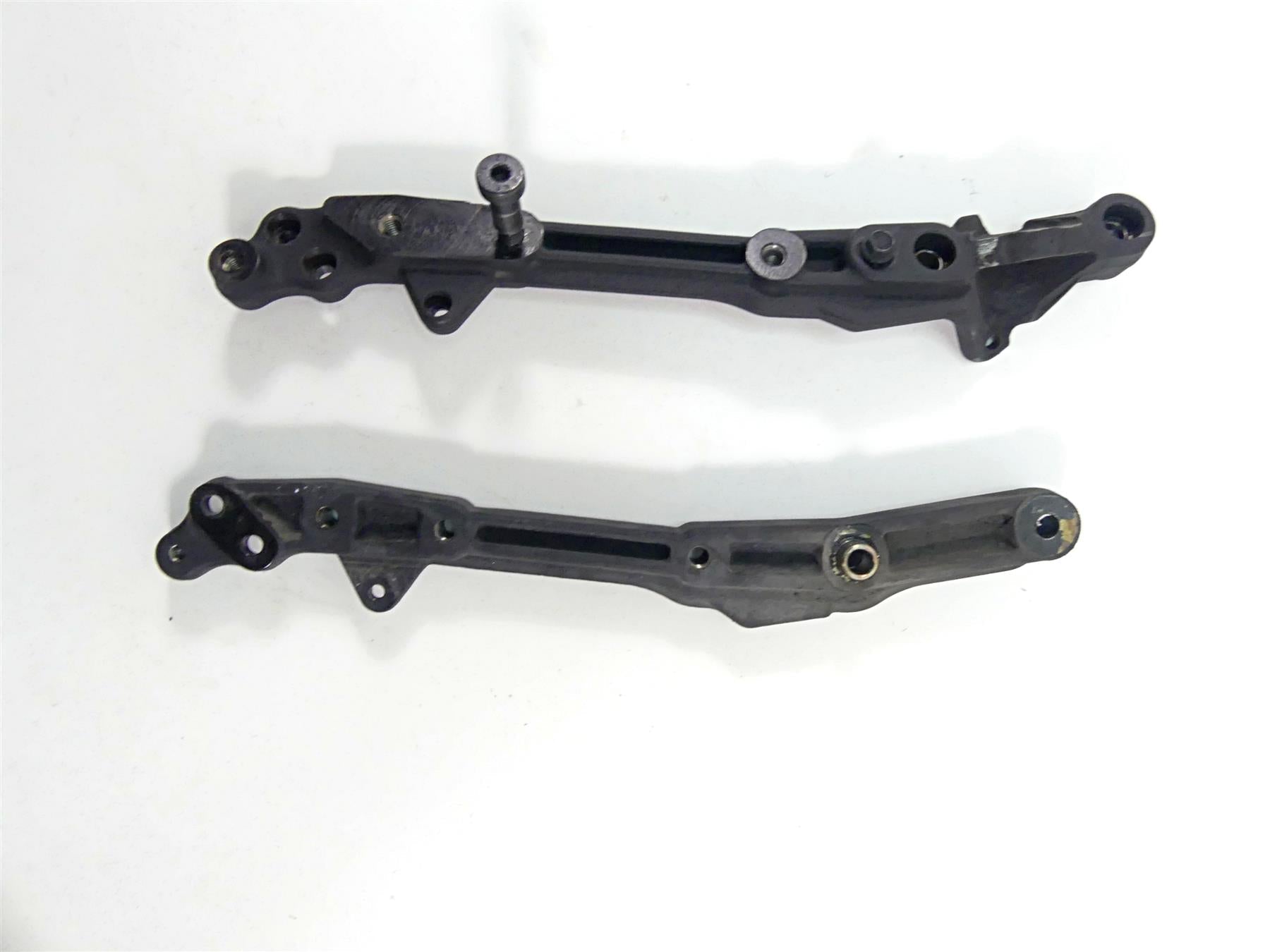 2011 Victory Cross Country Lower Engine Mount Frame Rail Cradle Set 5137537 {{ shop.shopifyCountryName }} - Mototech271