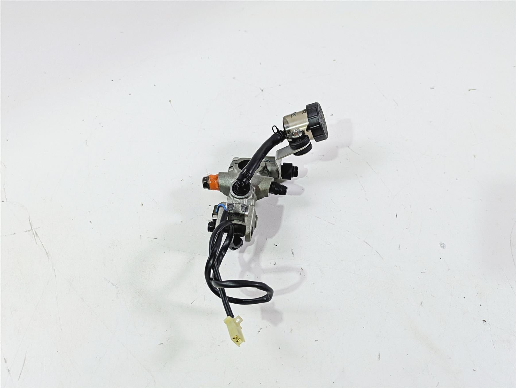 2016 Ducati Monster 1200 S Brembo Radial Clutch Master Cylinder 63040661A {{ shop.shopifyCountryName }} - Mototech271
