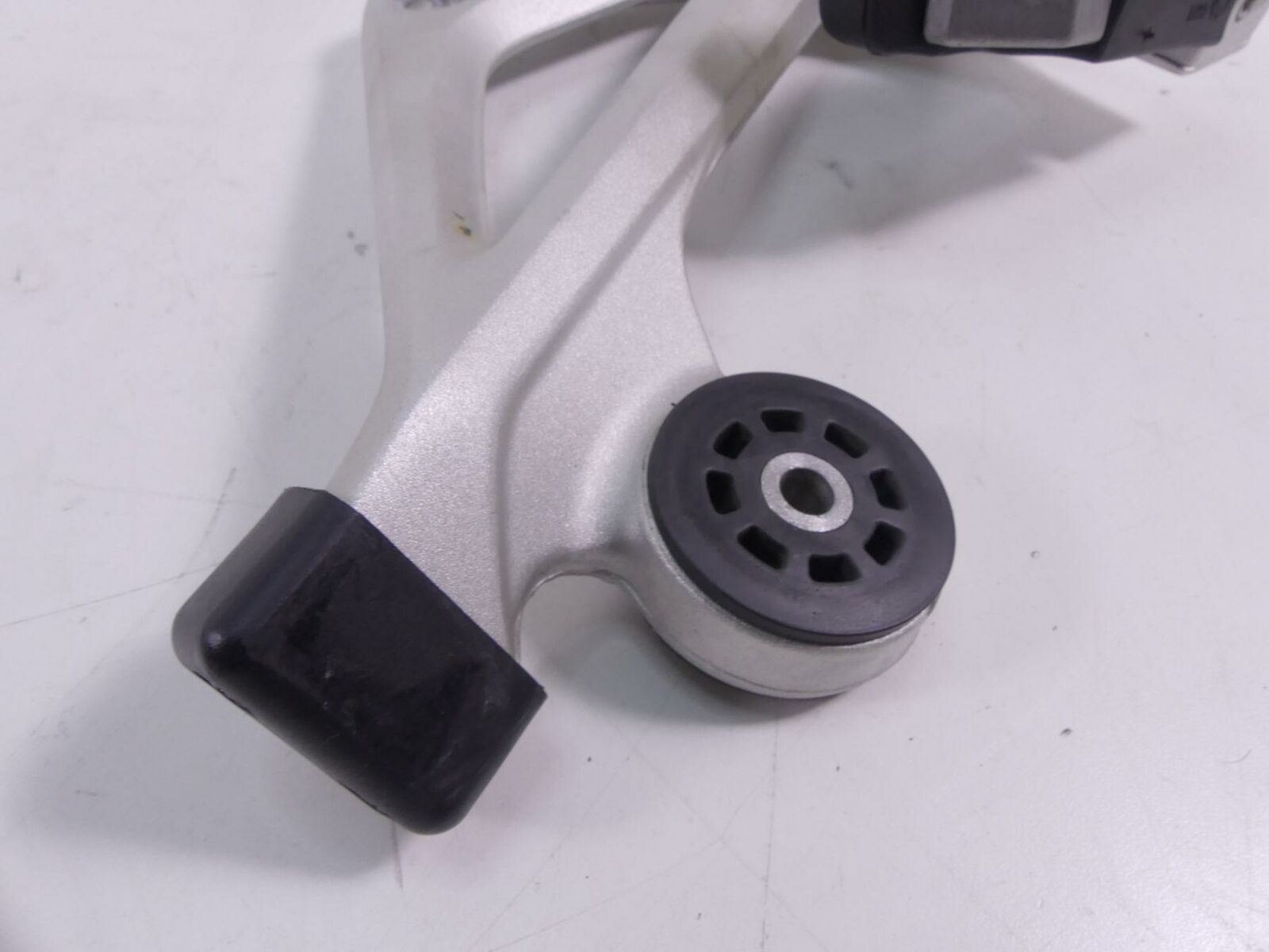 2017 BMW R1200RT RTW K52 Passenger Footpeg Foot Peg Rest Set 46718534790 {{ shop.shopifyCountryName }} - Mototech271