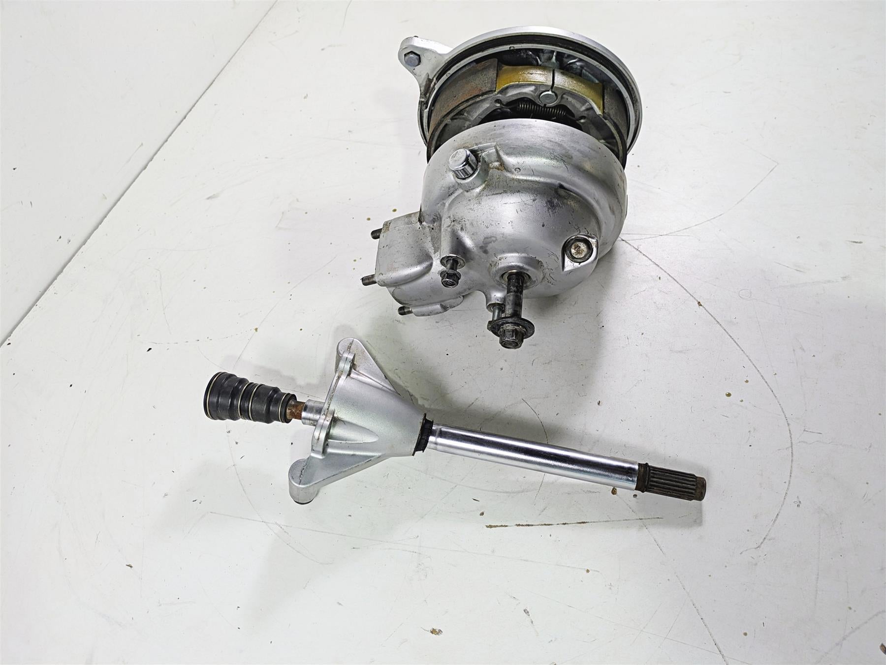 2005 Yamaha XVS650 V-Star Differential Drive Shaft Set 5FB-Y4617-00-00 {{ shop.shopifyCountryName }} - Mototech271