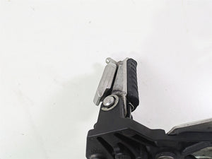 2020 Kawasaki Z900 ZR900 Left Front Foot Peg & Mount 35063-1399-18R