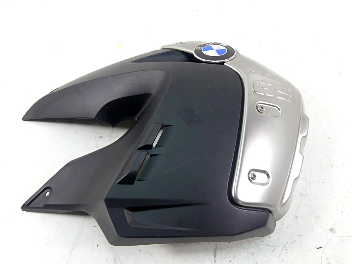 2009 BMW R1200 GS K25 Tank Right Side Cover Fairing 46637693432 46637700874 {{ shop.shopifyCountryName }} - Mototech271