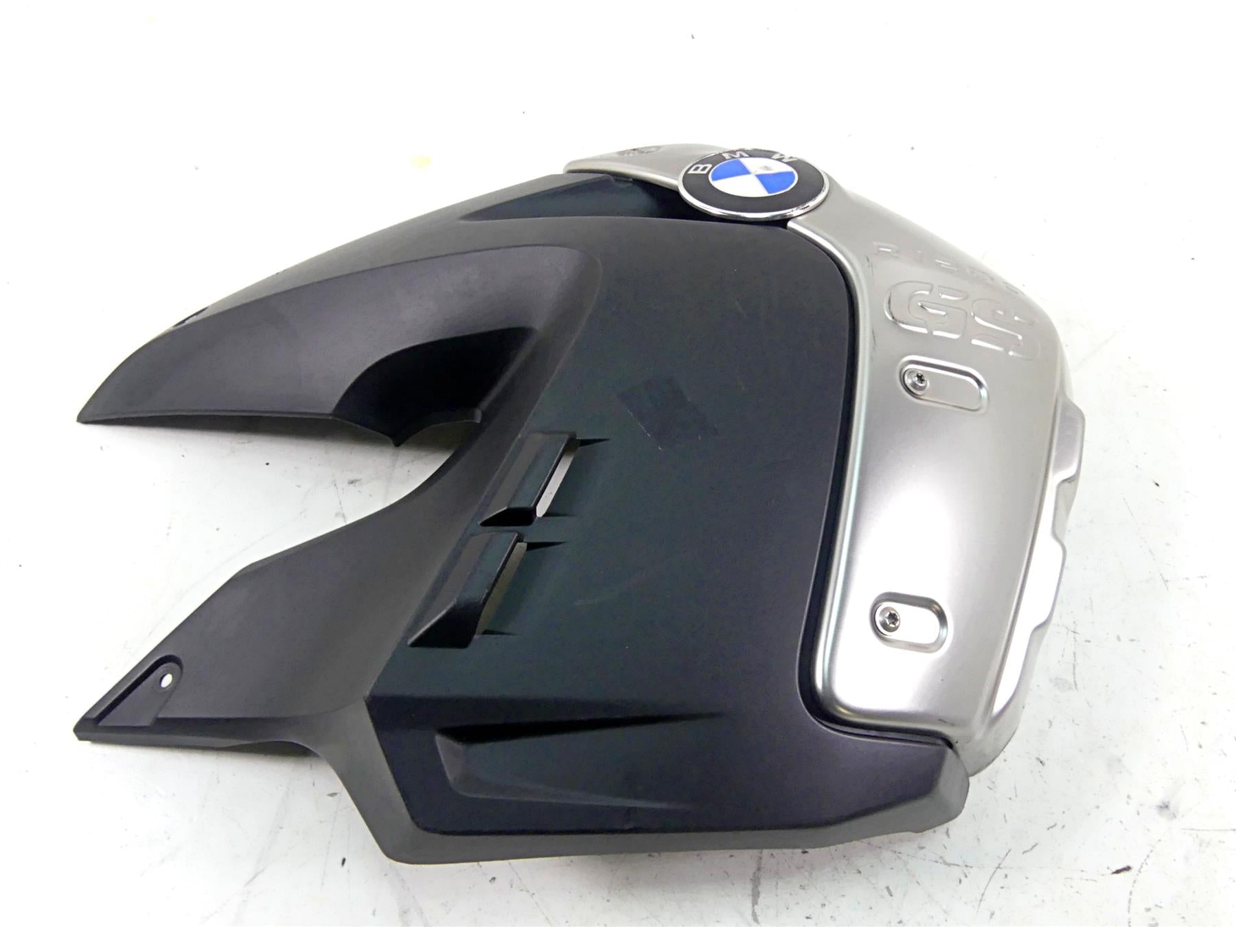 2009 BMW R1200 GS K25 Tank Right Side Cover Fairing 46637693432 46637700874 {{ shop.shopifyCountryName }} - Mototech271