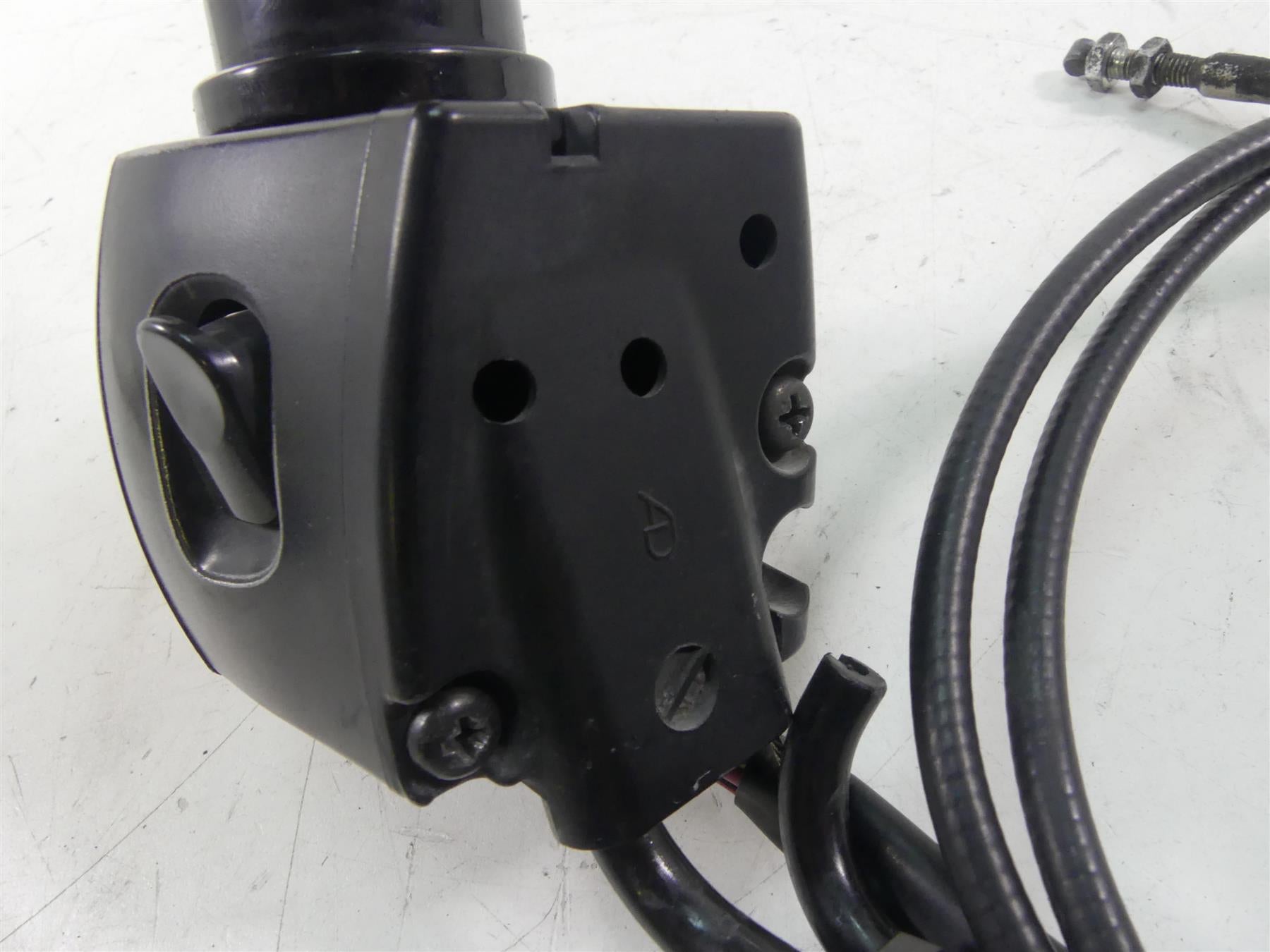 2012 Victory Cross Country Right Start Stop Control Switch & Throttle 4011357 {{ shop.shopifyCountryName }} - Mototech271