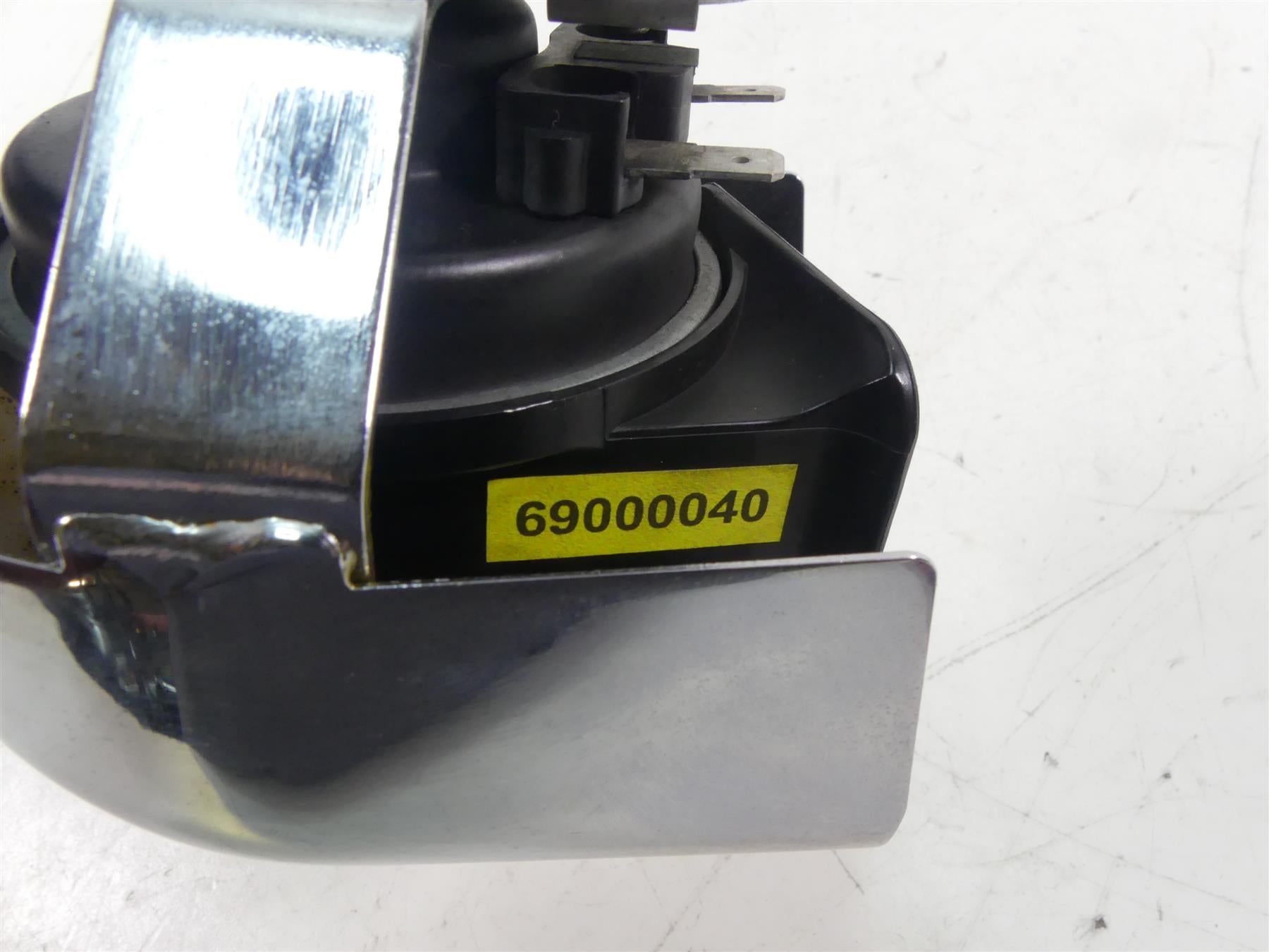 2016 Harley Touring FLTRX Road Glide Horn + Chrome Cover 61300478A {{ shop.shopifyCountryName }} - Mototech271