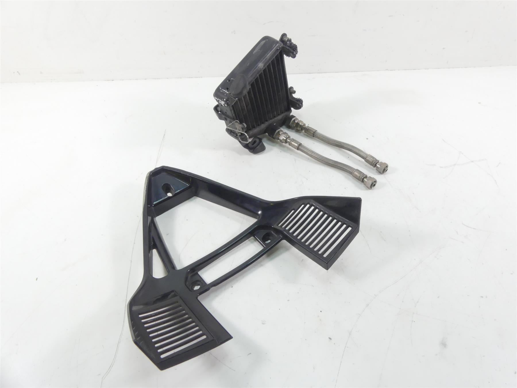2006 Ducati 999 Biposto Oil Cooler Radiator + Cover & Lines 54840421A {{ shop.shopifyCountryName }} - Mototech271