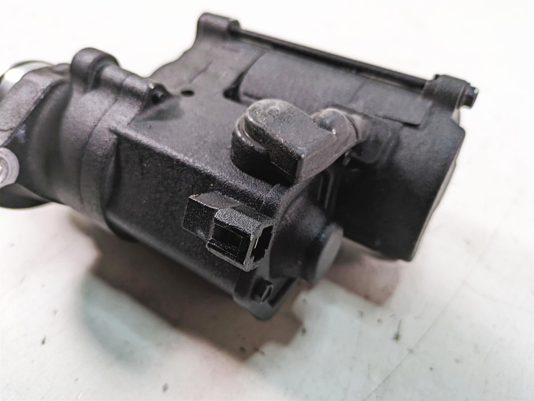 2015 Harley Touring FLHXS Street Glide Engine Starter Motor 31618-06A {{ shop.shopifyCountryName }} - Mototech271