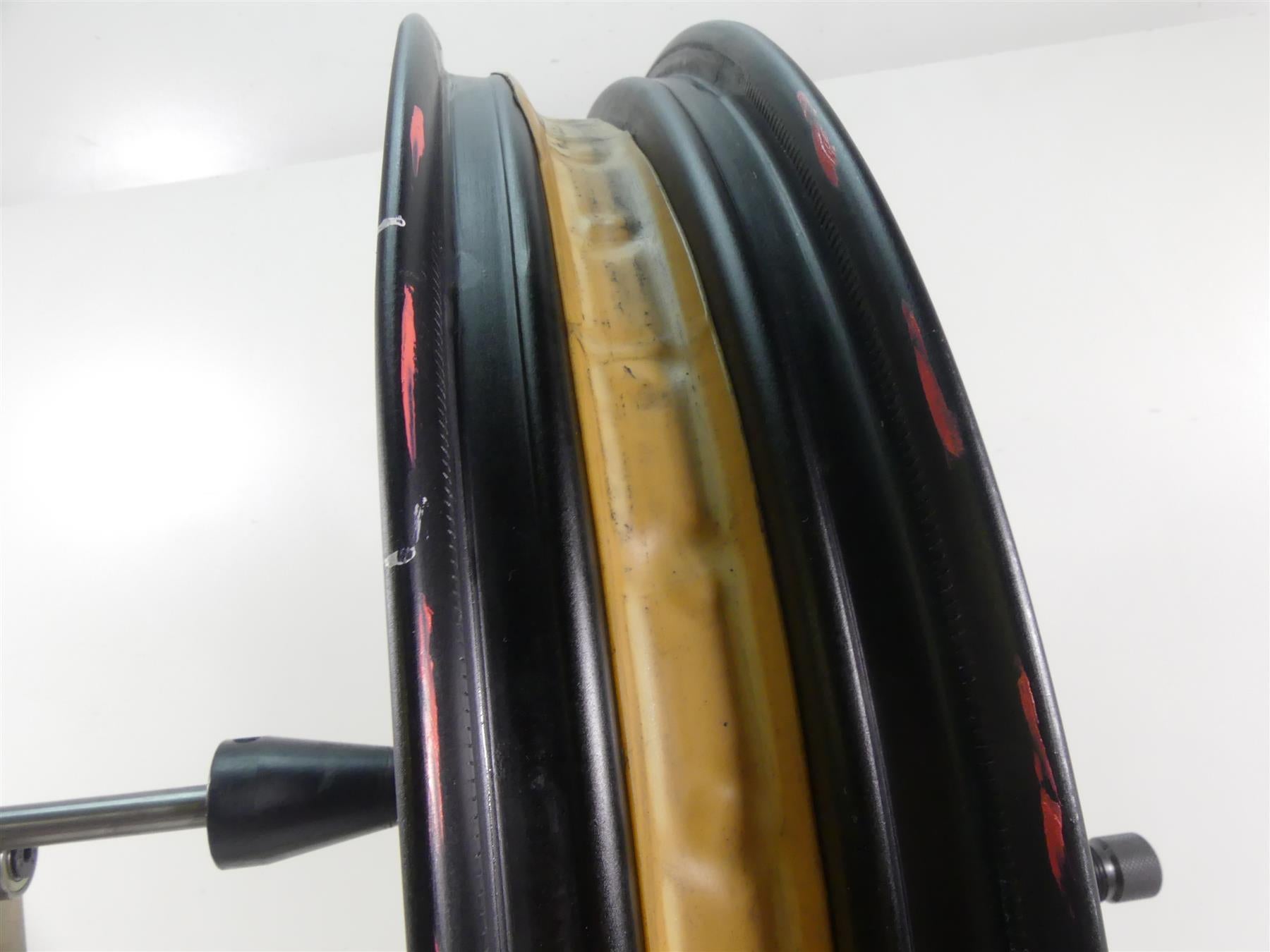 2016 Moto Guzzi V7 II Special 750 Front Spoke Wheel Rim 18x2.5 - Read B063702 {{ shop.shopifyCountryName }} - Mototech271