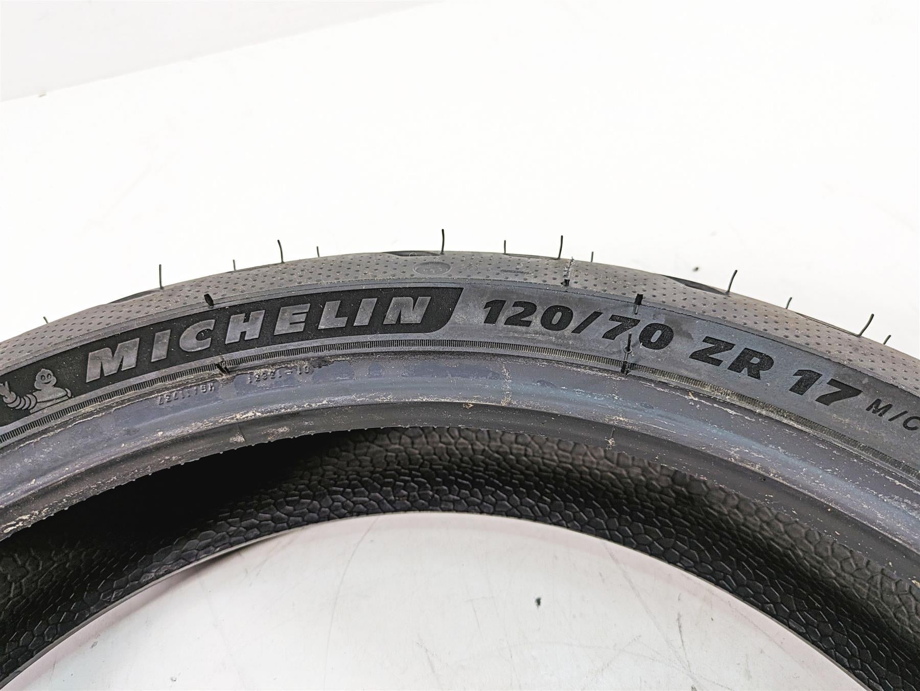 Used Motorcycle Front Tire Michelin Power 5 120/70 ZR17 064441 {{ shop.shopifyCountryName }} - Mototech271