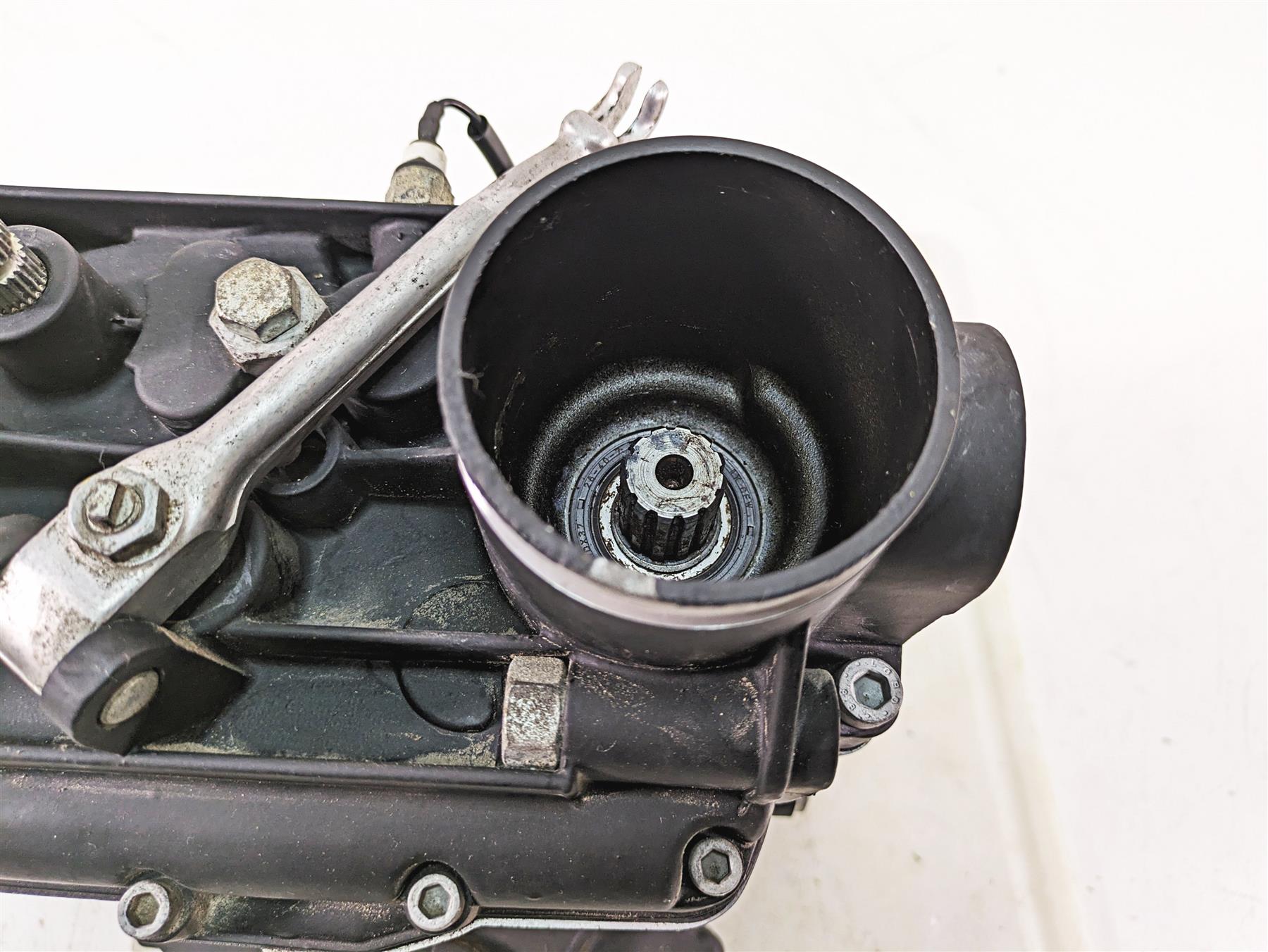 2013 Moto Guzzi V7 750 Stone Transmission Gear Box 10K Only 976992 {{ shop.shopifyCountryName }} - Mototech271