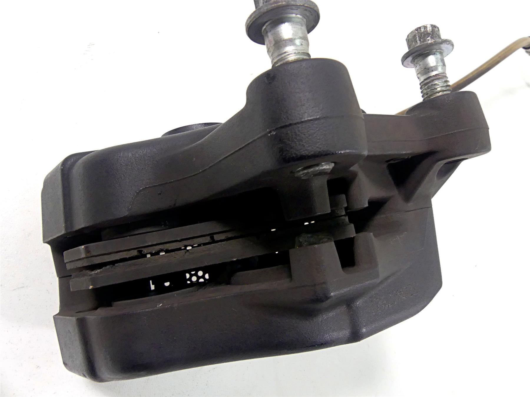 2013 Harley VRSCF Muscle Vrod Front Brake Caliper Set + Lines 44731-08 44732-08 {{ shop.shopifyCountryName }} - Mototech271