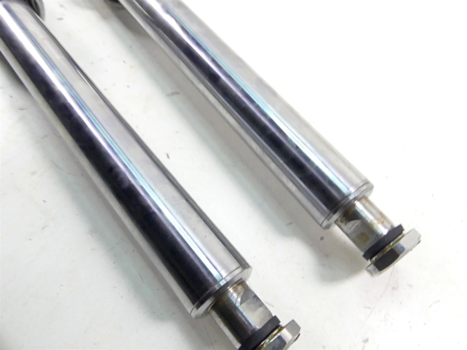 2010 Harley Touring FLHRC Road King Front Fork Leg 41mm Set - Read 46537-09 {{ shop.shopifyCountryName }} - Mototech271