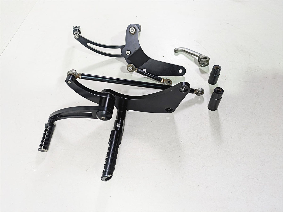 2021 Harley Softail FXST Standard Tarazon Fw Control Footrests - Read ?RSHD-SB18 {{ shop.shopifyCountryName }} - Mototech271