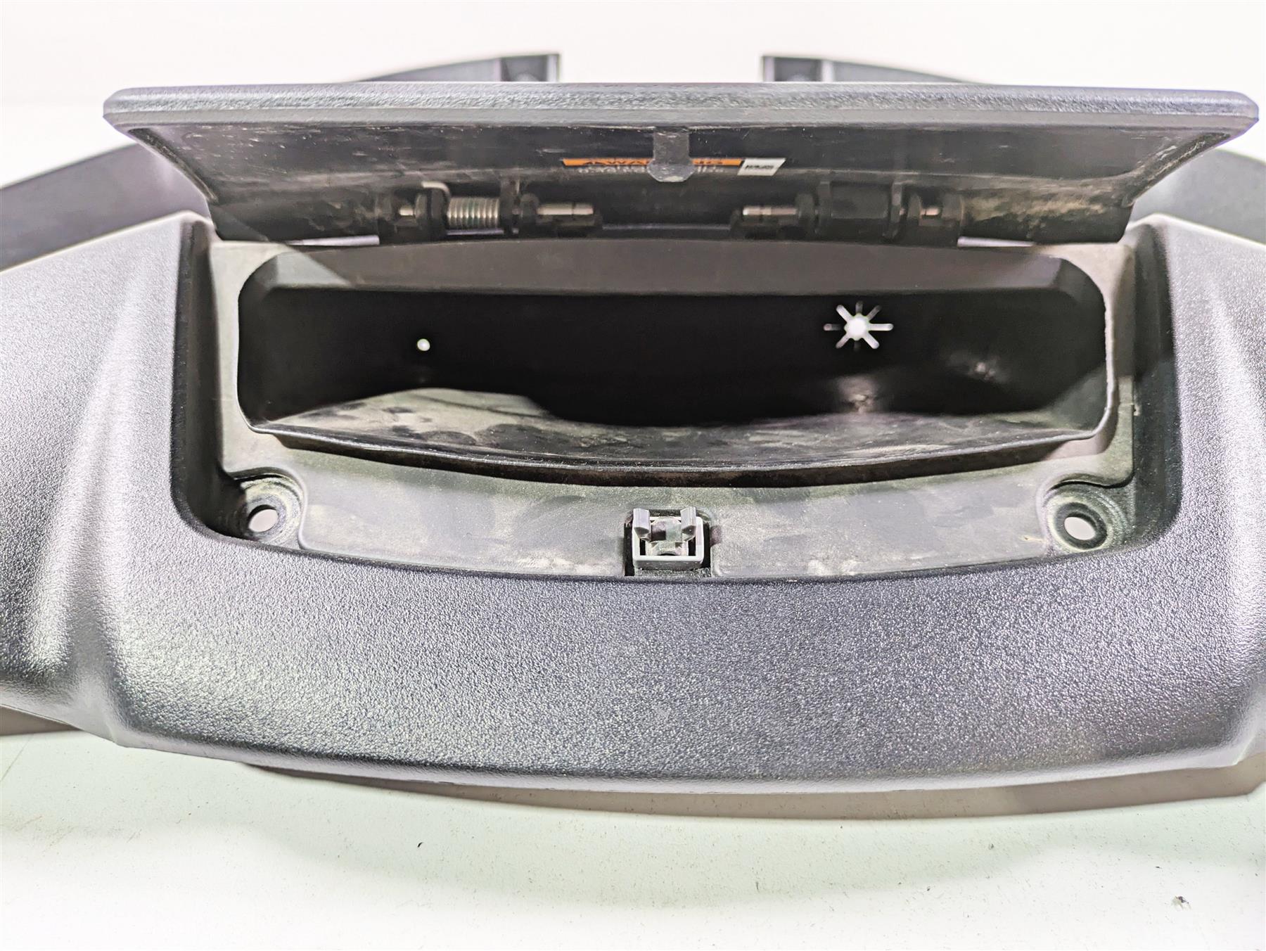 2017 Indian Chieftain Limited Front Inner Visor Fairing Cover & Storage 5452569 {{ shop.shopifyCountryName }} - Mototech271