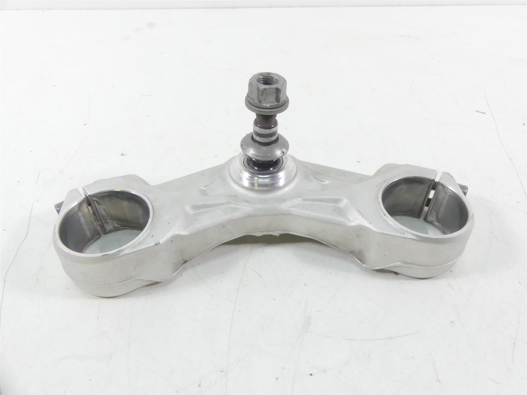 2016 BMW R1200GS K50 Lower Triple Tree Steering Yoke - Read 31429443337 {{ shop.shopifyCountryName }} - Mototech271