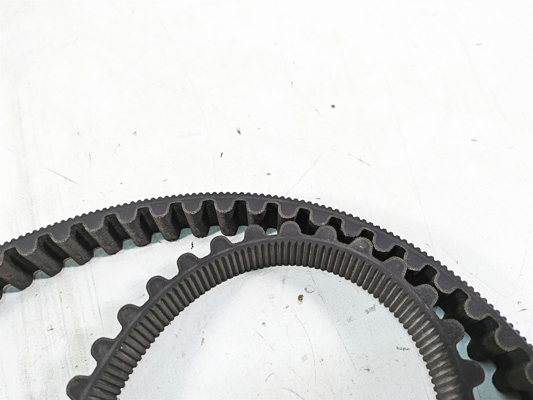 2013 Harley Softail FLSTC Heritage Classic Rear Main Drive Belt 133T 1" 40000001 {{ shop.shopifyCountryName }} - Mototech271