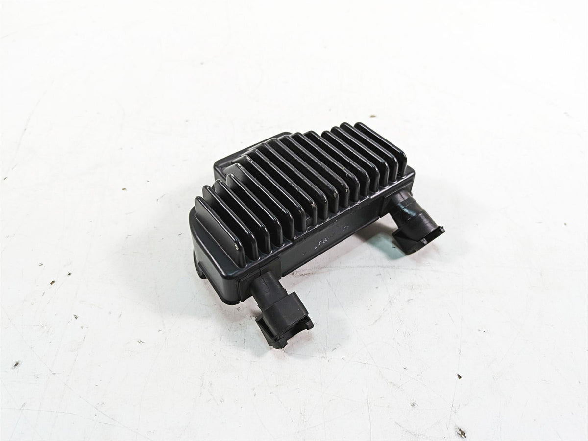 2015 Harley FXDL Dyna Low Rider Rectifier Voltage Regulator 74631-08A {{ shop.shopifyCountryName }} - Mototech271