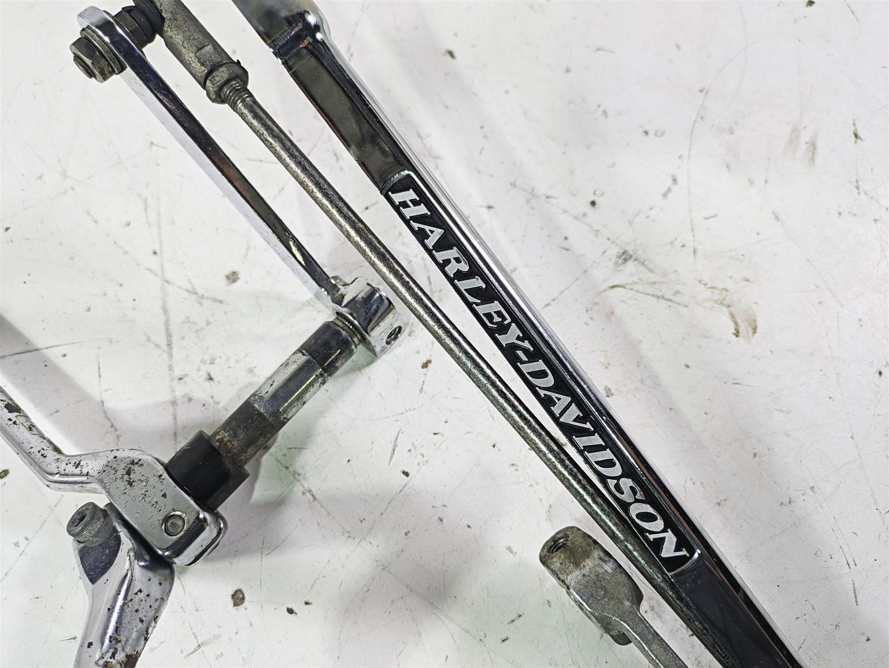 2003 Harley Touring FLHTCUI 100TH E-Glide Shifter Set + Linkage & Cover 33895-82 {{ shop.shopifyCountryName }} - Mototech271