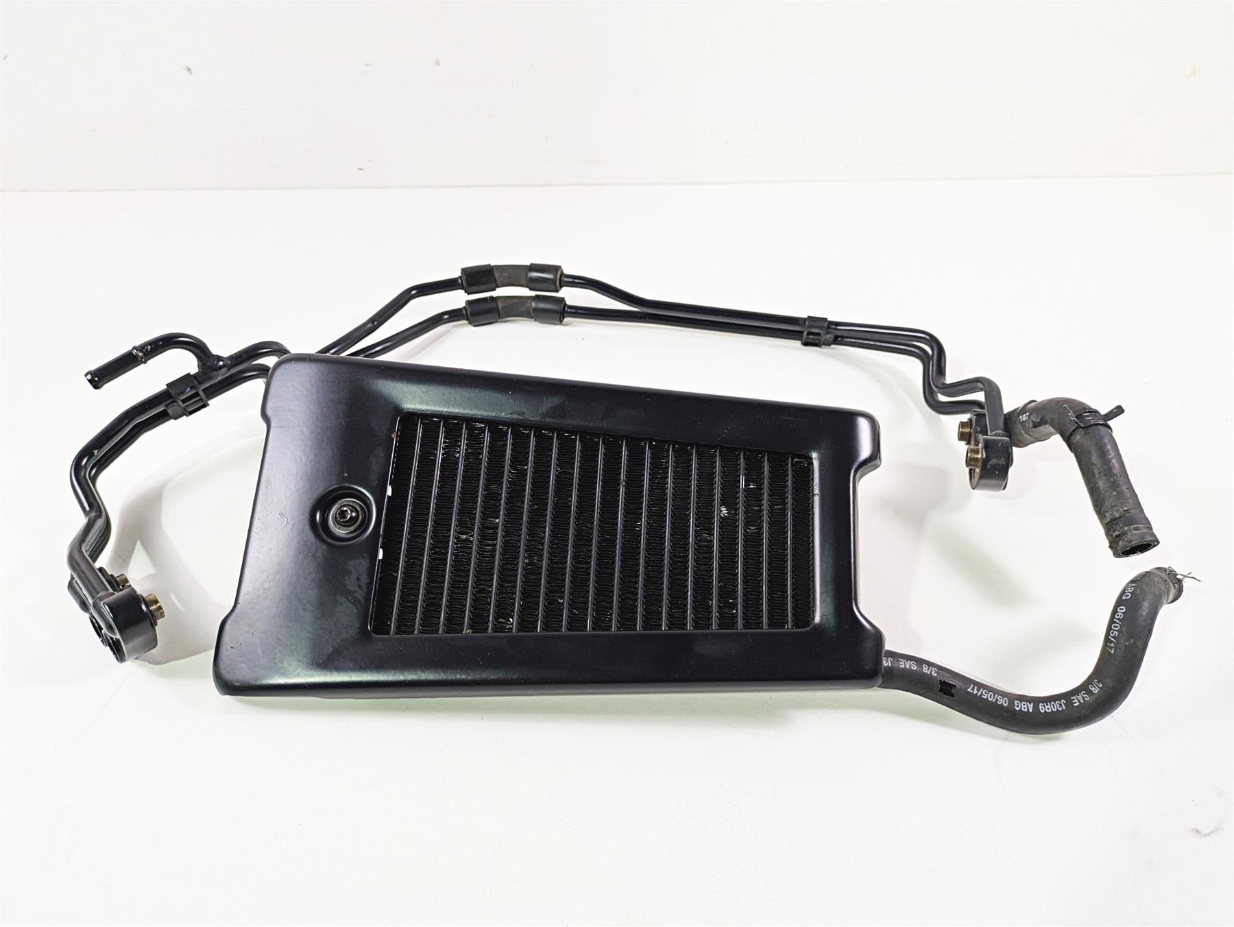 2018 Harley FLHCS Softail Heritage 115th Oil Cooler + Lines & Cover 62700191