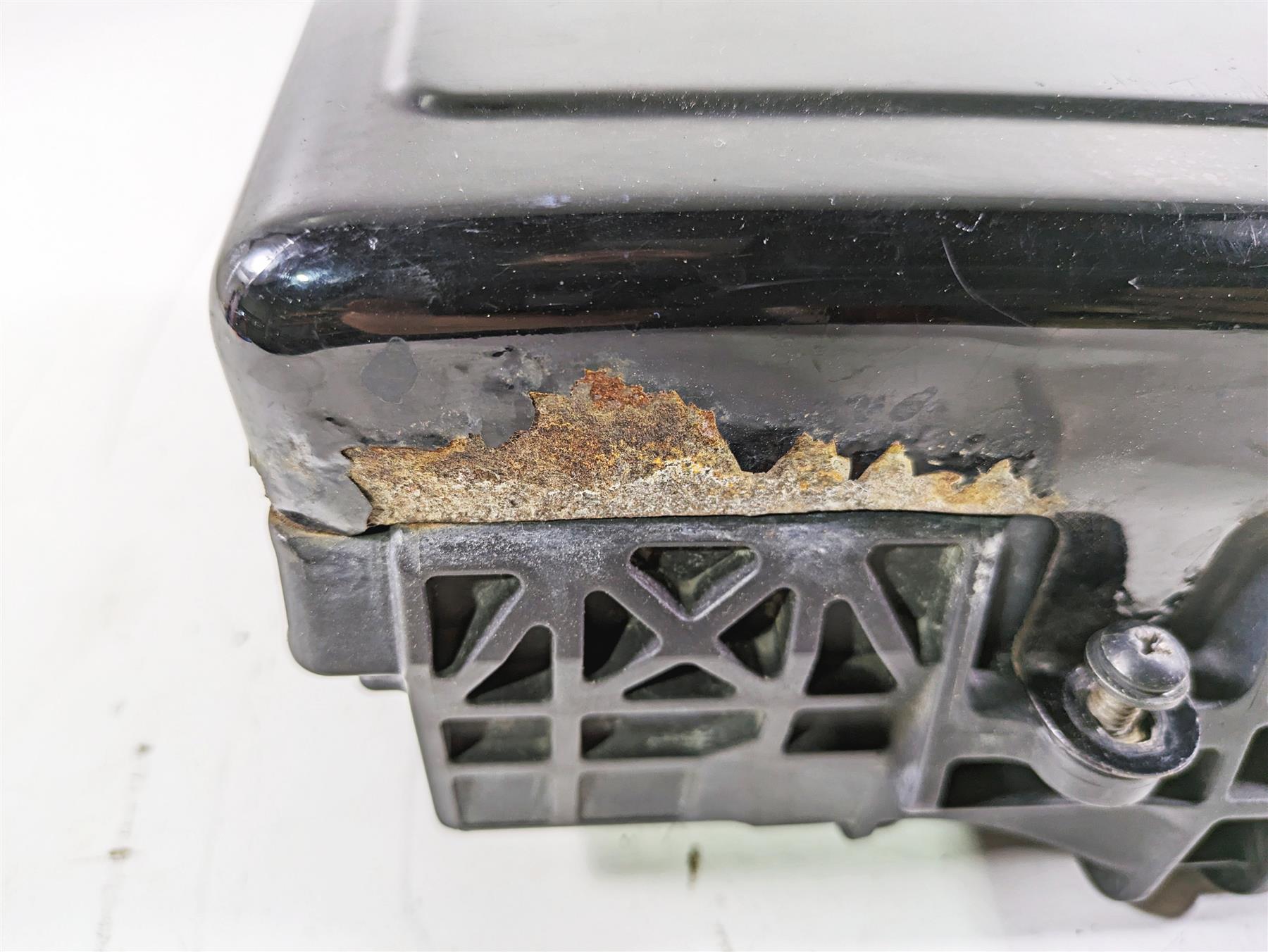 2012 Harley FLD Dyna Switchback Battery Tray Carrier & Cover 70379-06B {{ shop.shopifyCountryName }} - Mototech271