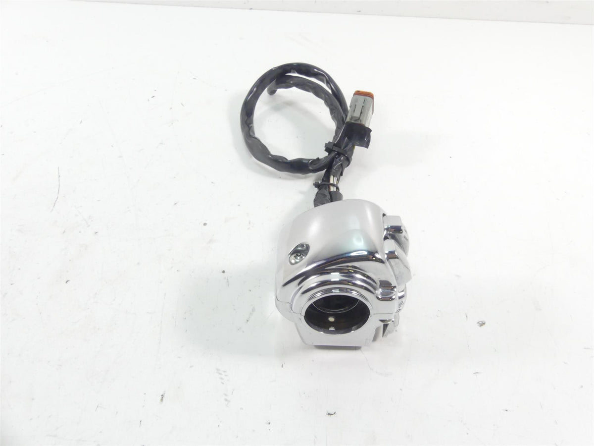 2005 Harley Touring CVO FLHTC SE Electra Glide Left Control Switch 71597-96B {{ shop.shopifyCountryName }} - Mototech271