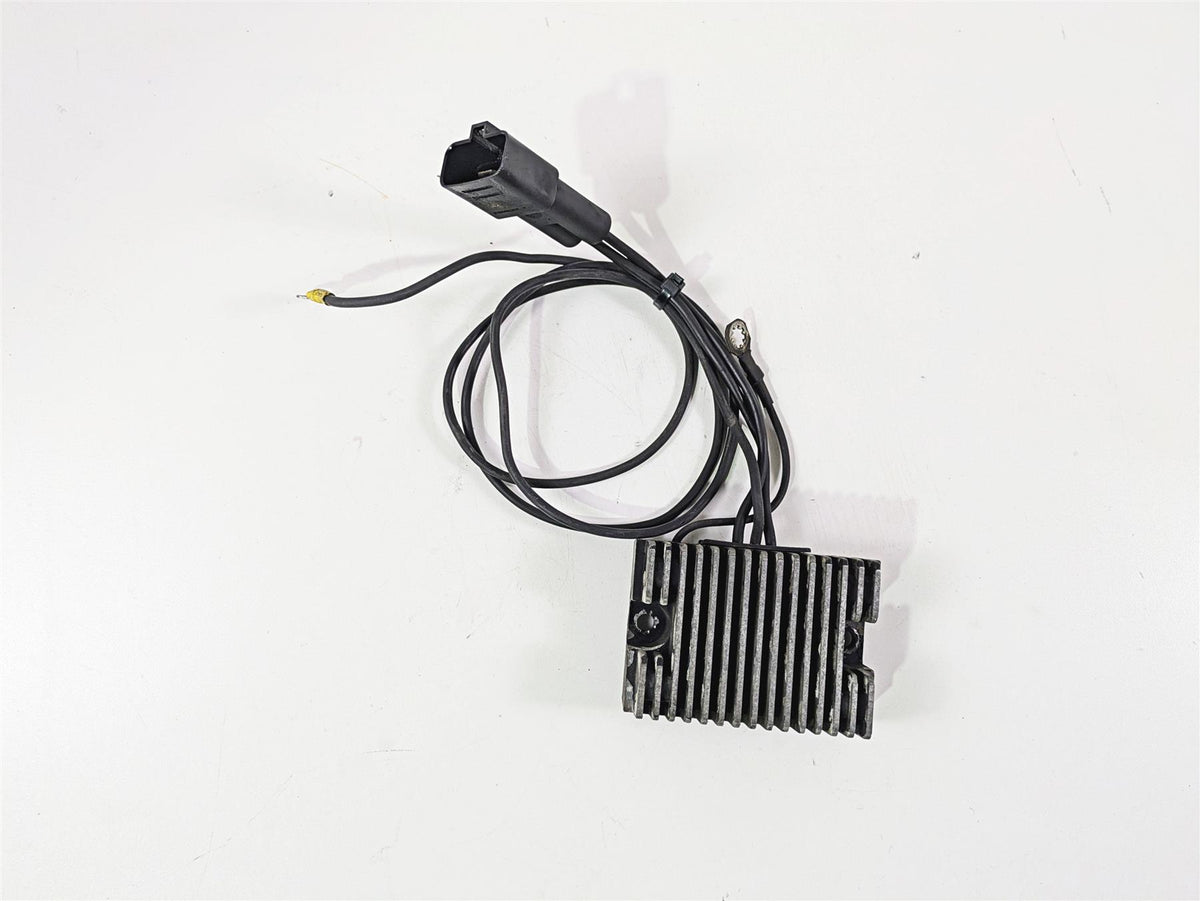 1999 Harley Dyna FXDL Low Rider Rectifier Voltage Regulator 74518-99A {{ shop.shopifyCountryName }} - Mototech271