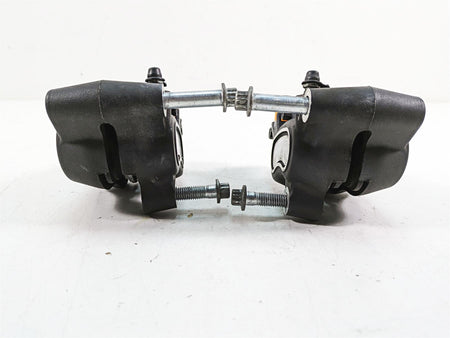 2015 Harley FXDL Dyna Low Rider Front Brake Caliper Set 41300001 41300002 {{ shop.shopifyCountryName }} - Mototech271