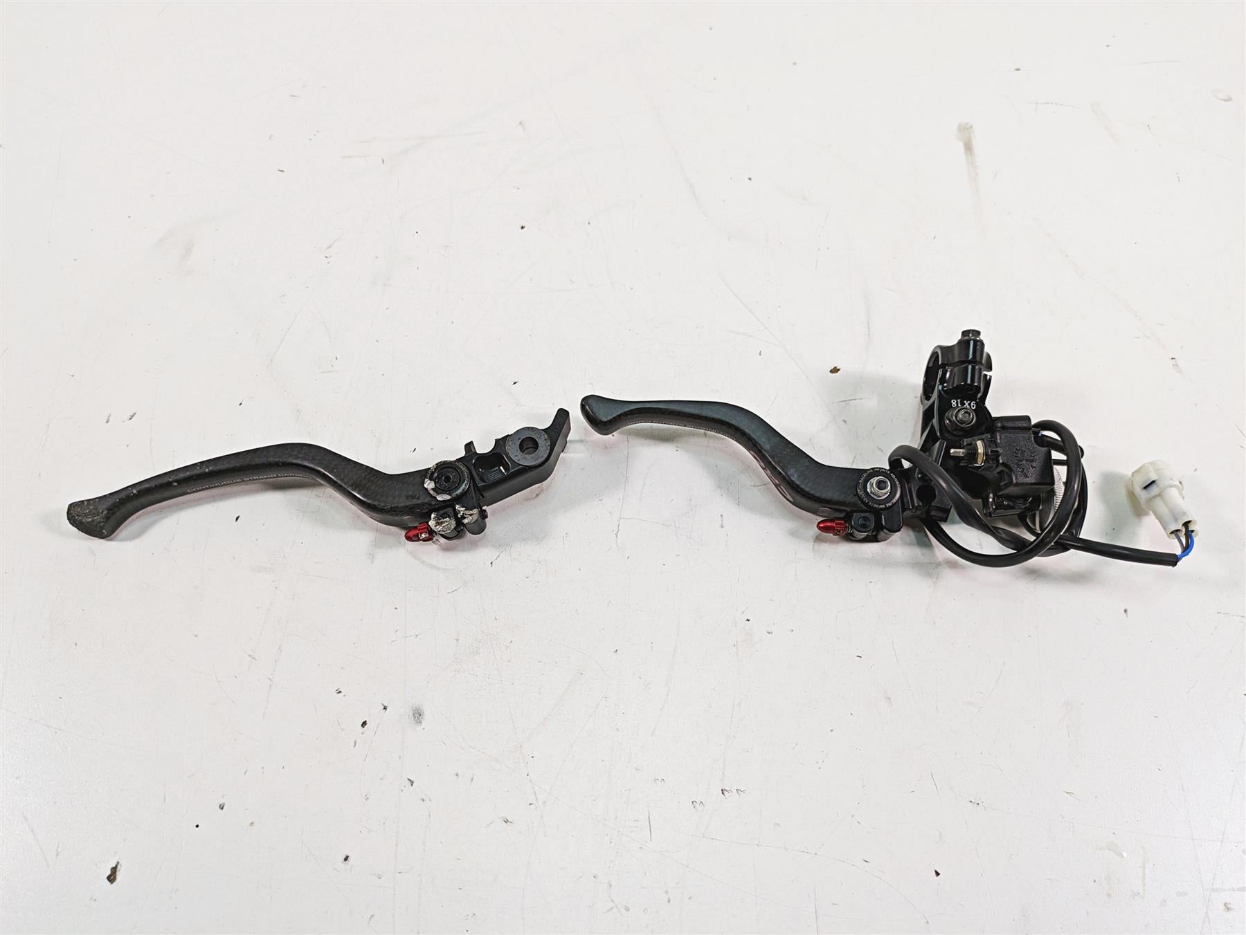 2020 Aprilia Tuono V4 Factory CRG Carbon Fiber Levers & Clutch Perch CN-641-T