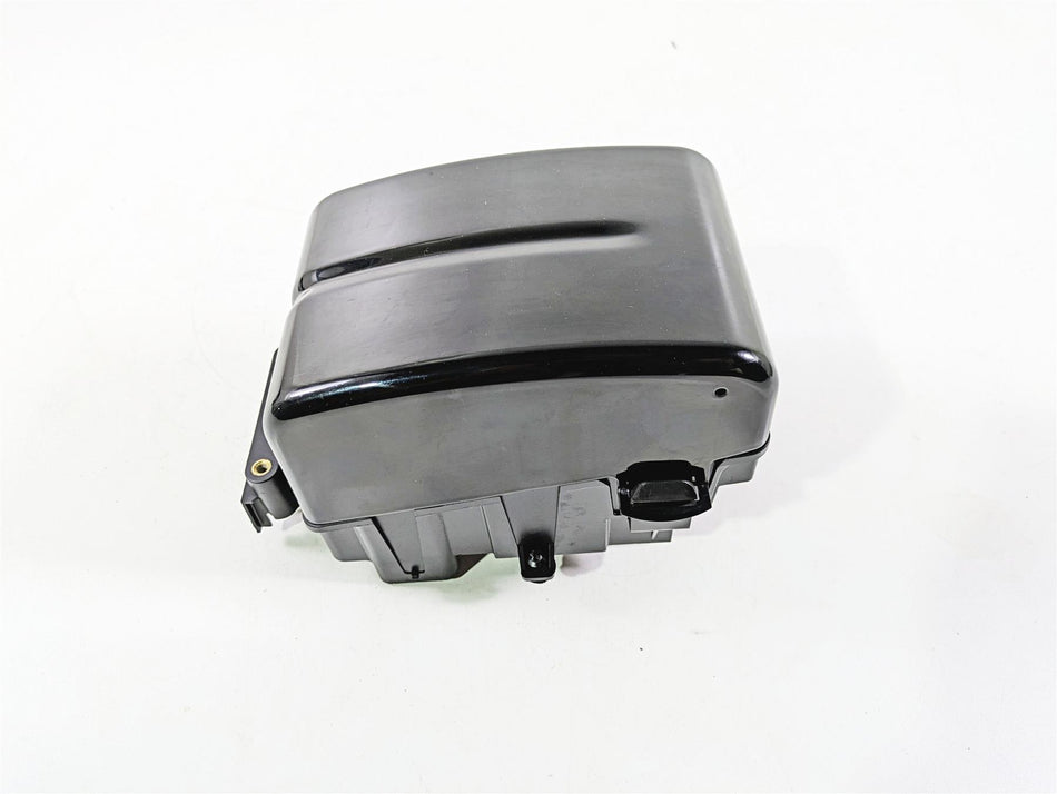 2017 Harley Dyna FXDB Street Bob Electrical Carrier Tray Stay & Cover 70367-12 {{ shop.shopifyCountryName }} - Mototech271