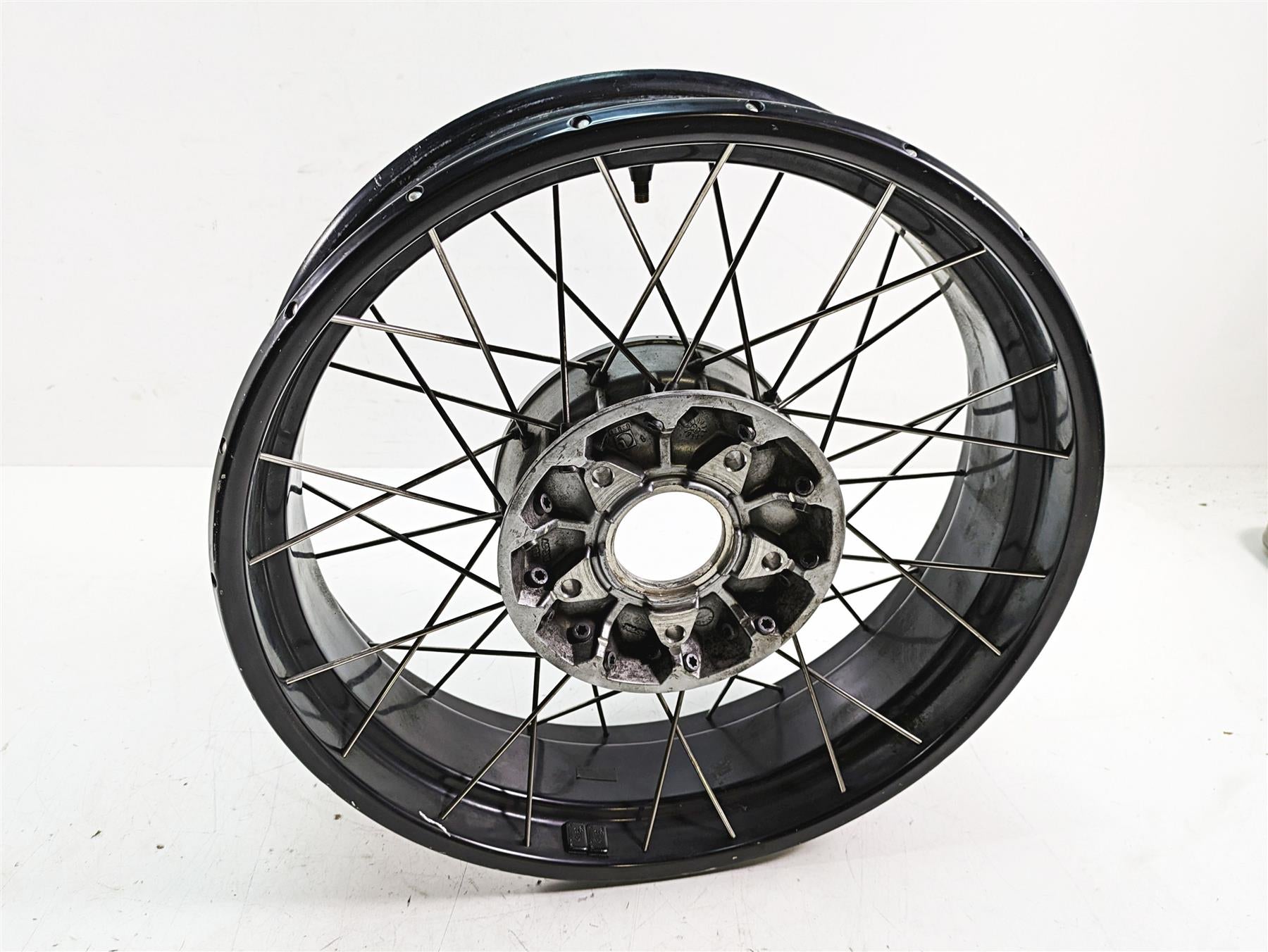 2007 BMW R1200GS K255 Adv 17x4 Rear Wheel Spoke Rim 36317710861 36317696222 {{ shop.shopifyCountryName }} - Mototech271