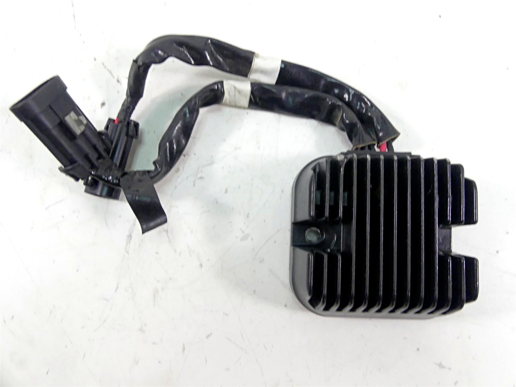 2019 Indian Chieftain Classic Rectifier Voltage Regulator - Read 4014300 {{ shop.shopifyCountryName }} - Mototech271