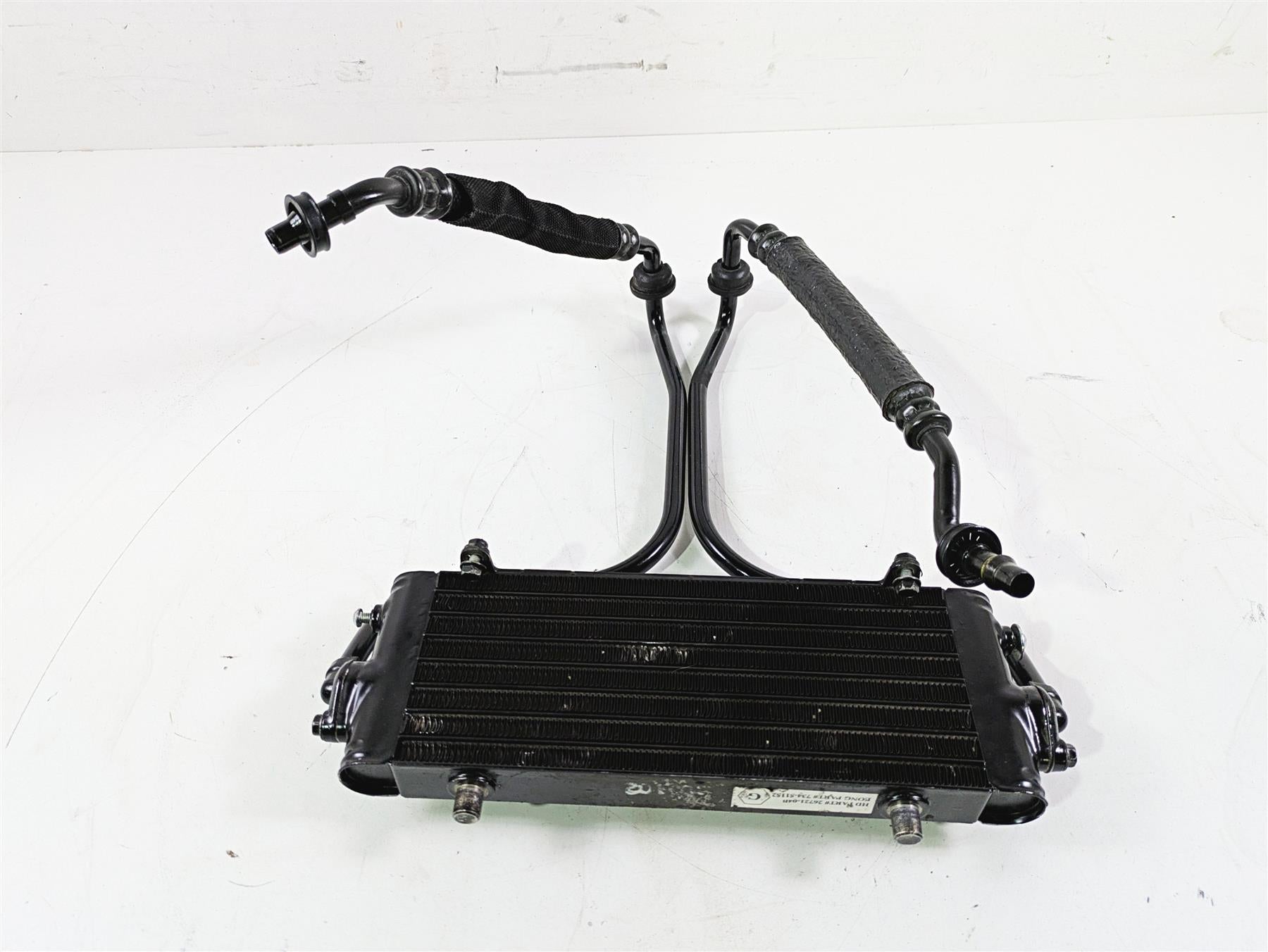 2010 Harley VRSCF Muscle Rod Oil Cooler & Line Set 26723-04 {{ shop.shopifyCountryName }} - Mototech271