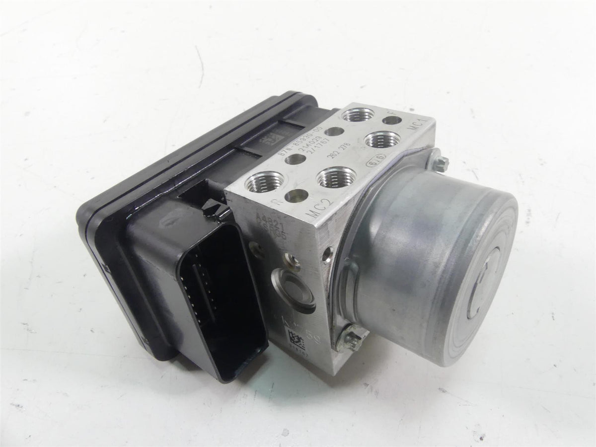 2022 Yamaha MT09 FZ09 Abs Brake Pump Pressure Module B7N-85930-09-00 {{ shop.shopifyCountryName }} - Mototech271