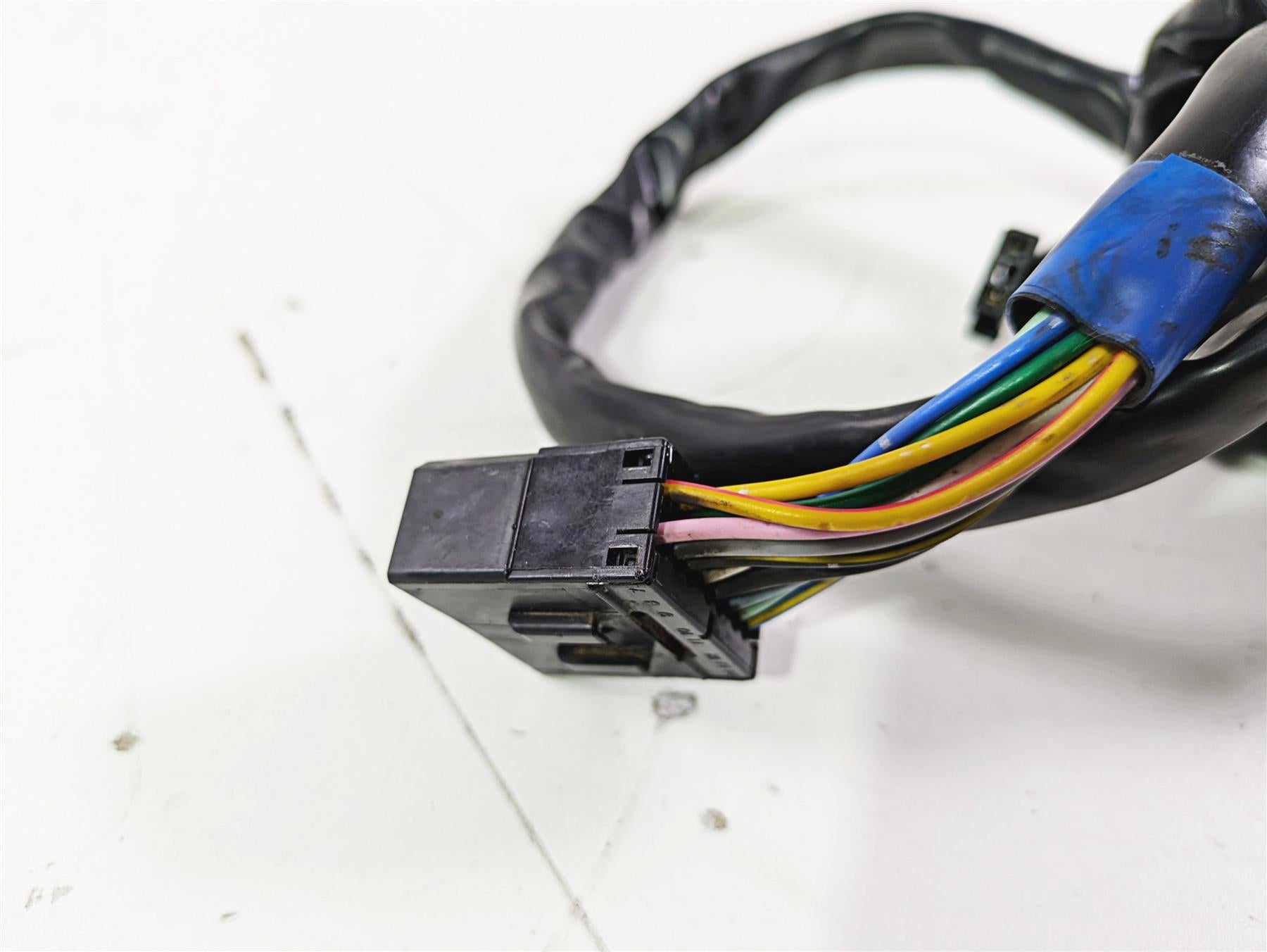 2012 Victory Cross Country Left Hand Turn Signal Control Switch 4012119 {{ shop.shopifyCountryName }} - Mototech271