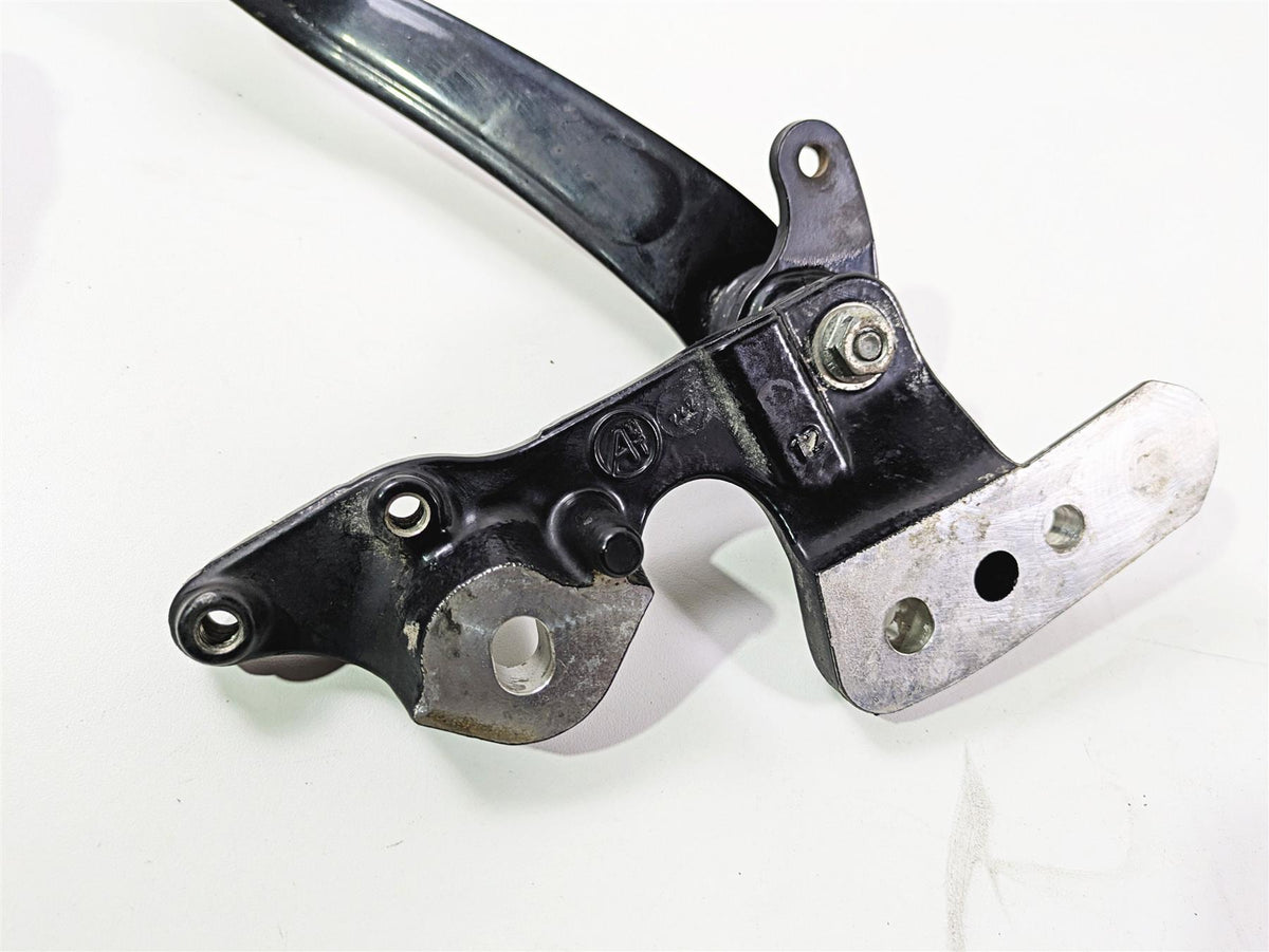 2018 Harley FLHCS Softail Heritage 115th Right Floorboard & Brake Pedal 50500630 {{ shop.shopifyCountryName }} - Mototech271