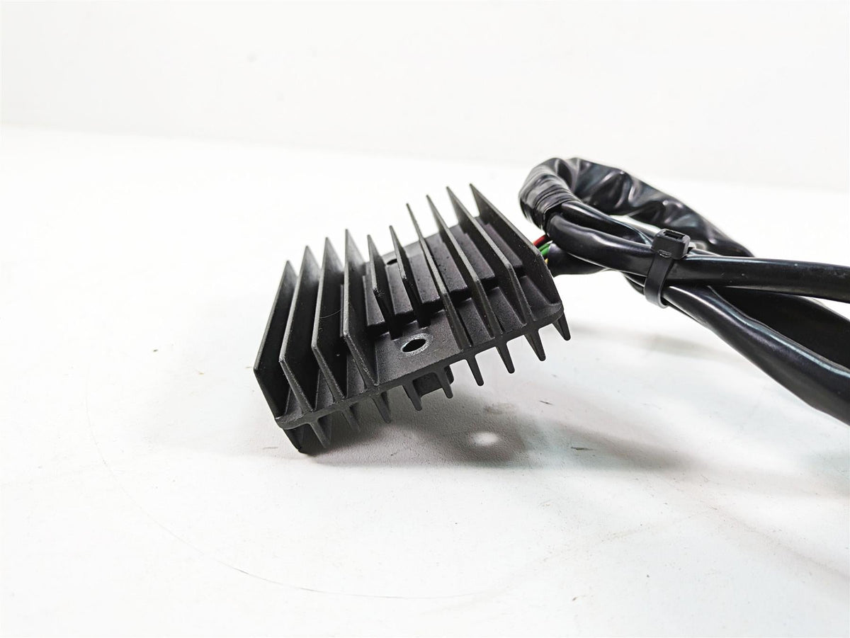 2006 Honda V-Twin VTX1300 R Rectifier Voltage Regulator SH579DB 31600-MEA-741 {{ shop.shopifyCountryName }} - Mototech271