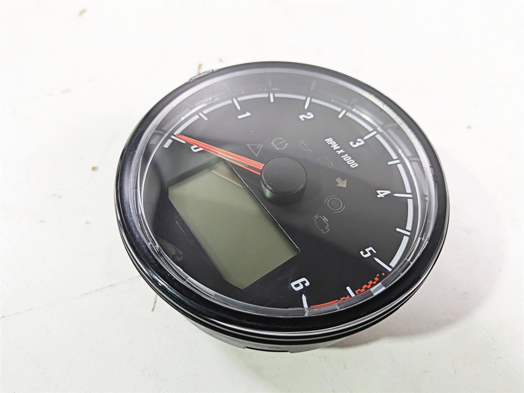 2019 Indian Chieftain Limited Tachometer Tacho Meter Gauge 9K 3280784 {{ shop.shopifyCountryName }} - Mototech271