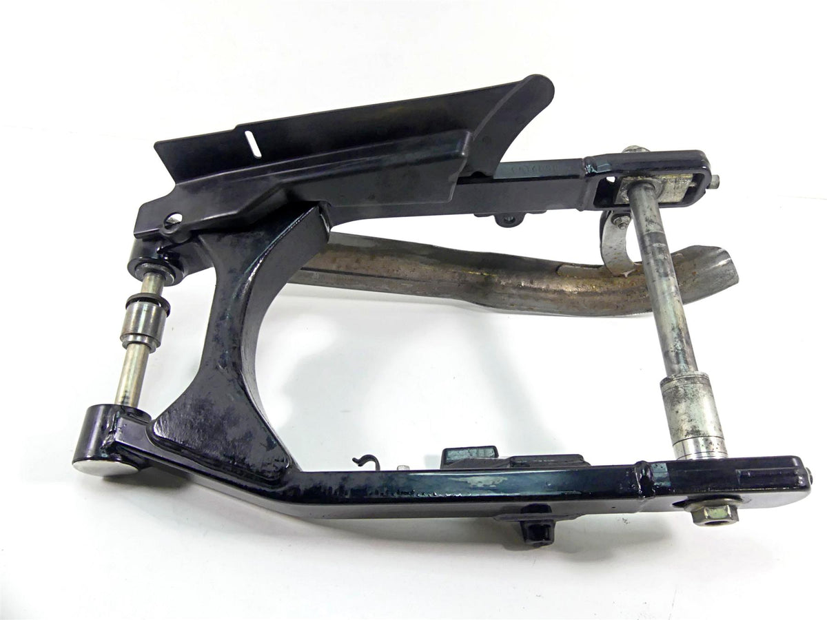 2014 Harley FXDL Dyna Low Rider Rear Swingarm & Belt Guards 25mm Axle 47820-10 {{ shop.shopifyCountryName }} - Mototech271