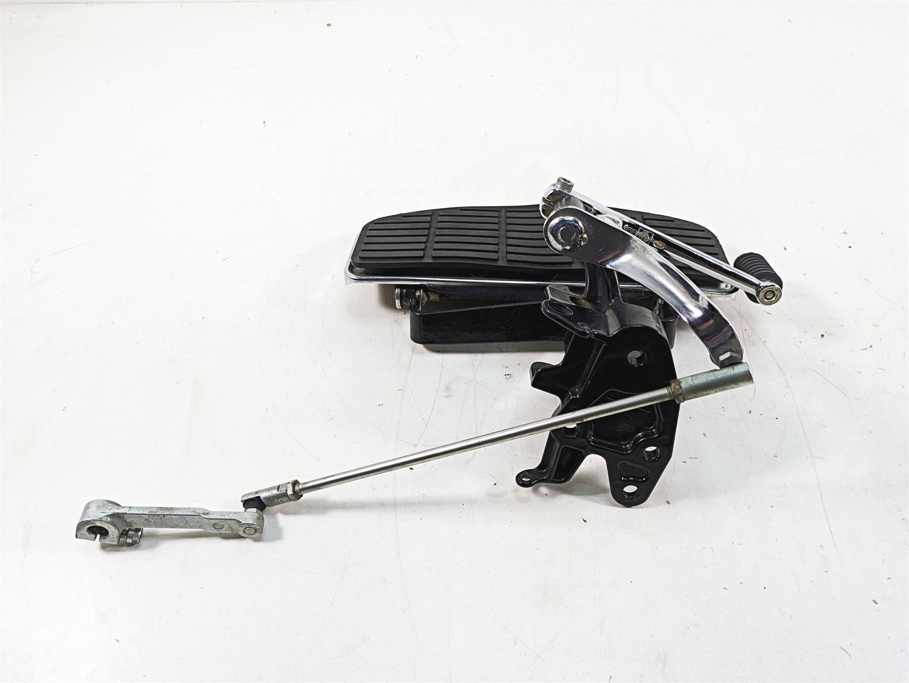 2013 Harley Softail FLSTFB Fat Boy Lo Left Front Floorboard Set -Read 33630-07A {{ shop.shopifyCountryName }} - Mototech271