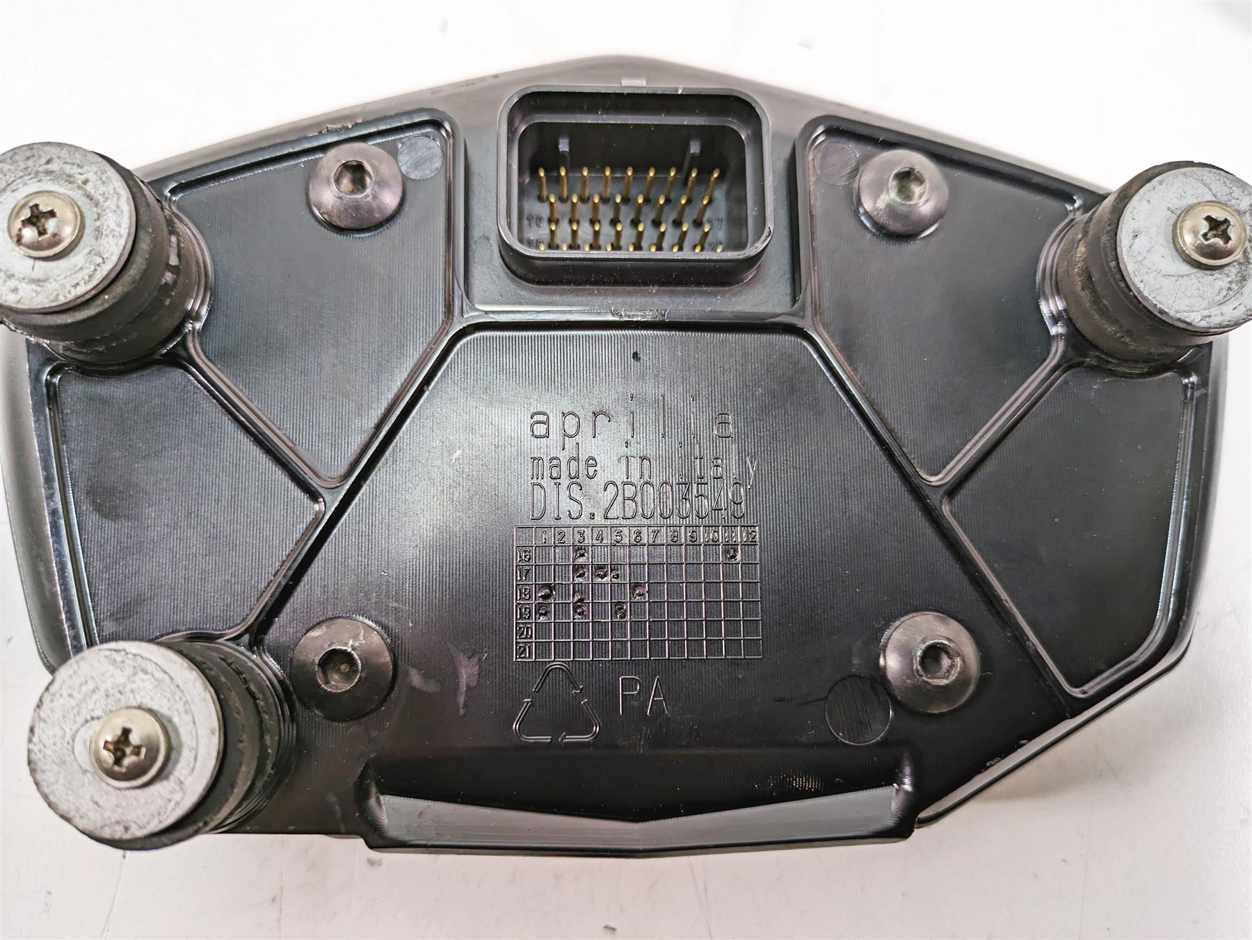 2020 Aprilia Tuono V4 Factory Gauges 776mi Cdi Ignition Key Lock Set 2B003549 {{ shop.shopifyCountryName }} - Mototech271