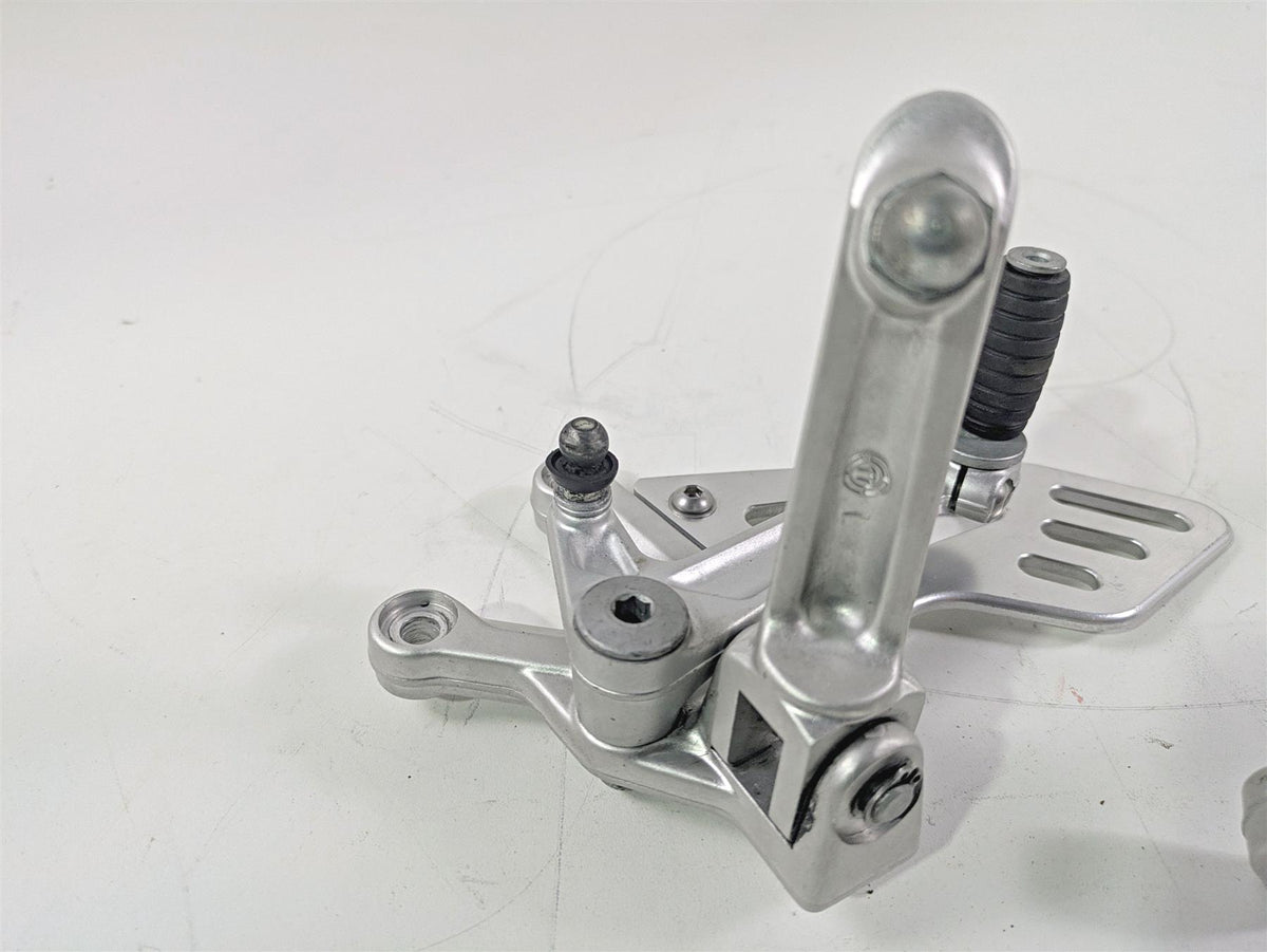 2017 Aprilia RSV 1100 Tuono V4 Factory Left Front Footpeg Shifter Set 897829 {{ shop.shopifyCountryName }} - Mototech271