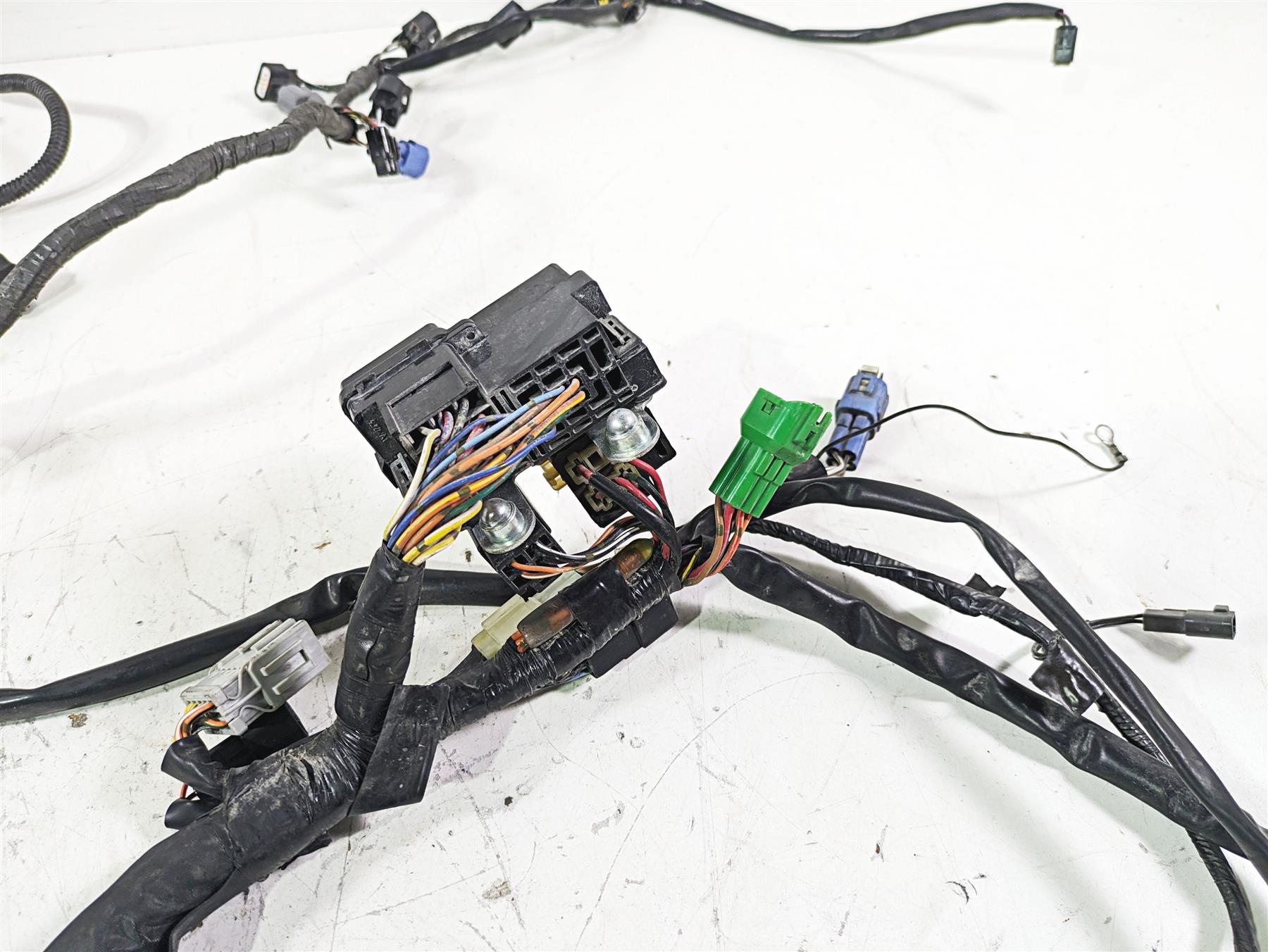 2018 Suzuki GSX1300 R Hayabusa Main Wiring Harness Loom - No Cut 36610-15HC0 {{ shop.shopifyCountryName }} - Mototech271