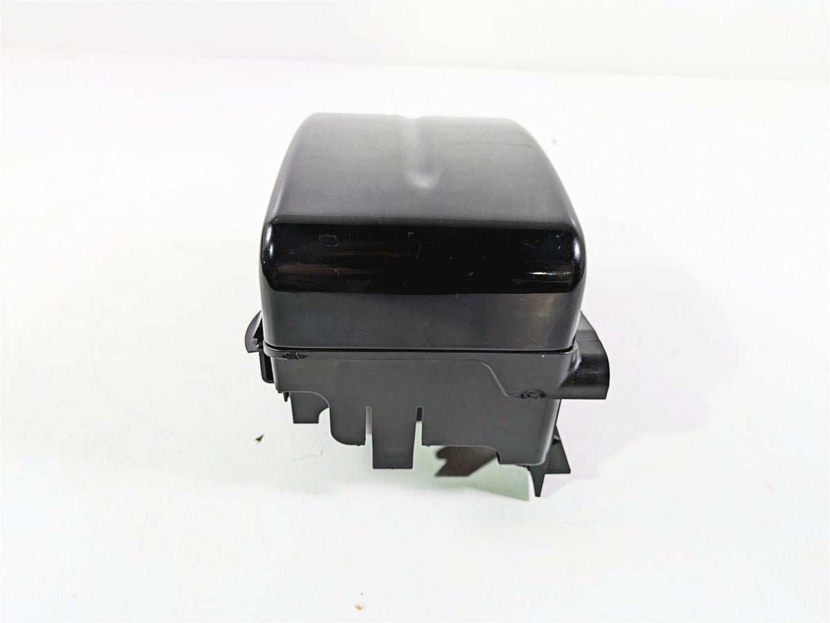 2017 Harley Dyna FXDB Street Bob Electrical Carrier Tray Stay & Cover 70367-12 {{ shop.shopifyCountryName }} - Mototech271