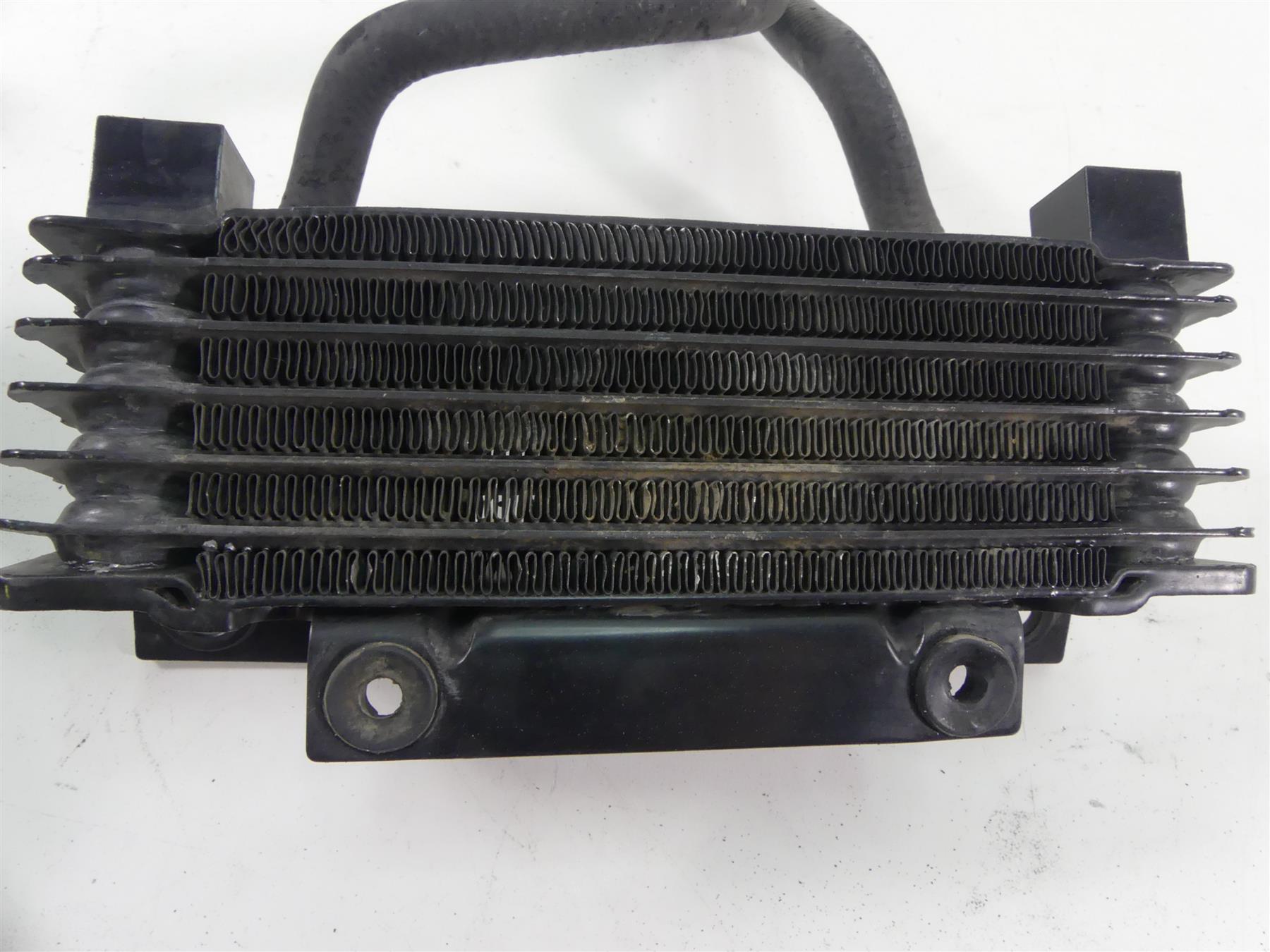2012 Harley Touring FLHX Street Glide Oil Cooler + Flange & Cover 63083-11 {{ shop.shopifyCountryName }} - Mototech271