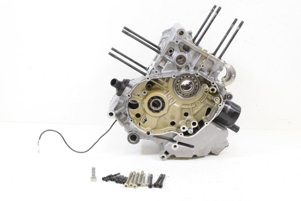 2017 Ducati Multistrada 1200 ABS Crank Case Engine Motor Crankcase 225Z0061B {{ shop.shopifyCountryName }} - Mototech271