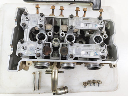 2021 Yamaha YXZ1000R EPS SS SE Cylinder Head & Valve Cover - Read 2HC-11101-09 {{ shop.shopifyCountryName }} - Mototech271