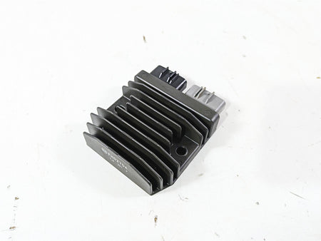 2022 Yamaha YXZ1000 R Rectifier Voltage Regulator B5H-81960-00-00 FH027DA {{ shop.shopifyCountryName }} - Mototech271