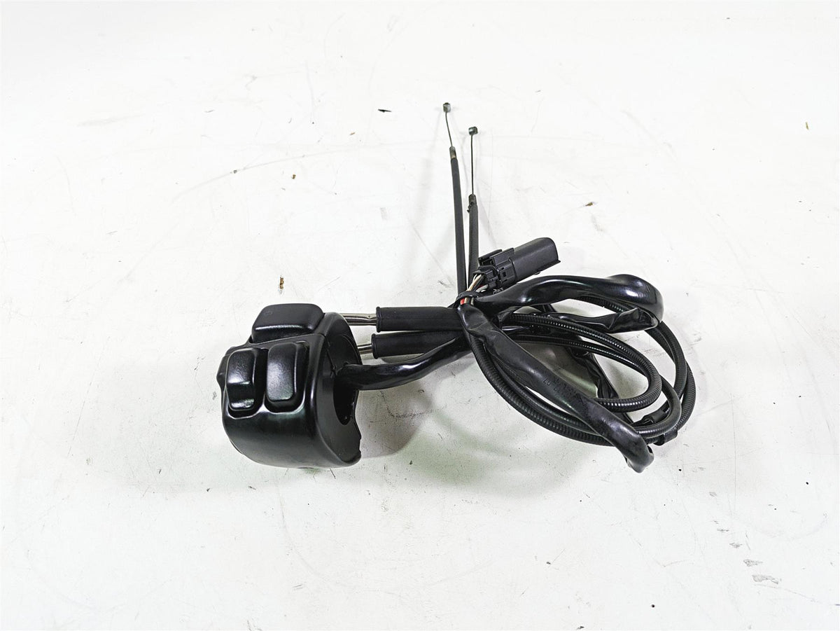 2013 Harley VRSCDX Night Rod Sp Right Hand Start Control Switch 71684-06A {{ shop.shopifyCountryName }} - Mototech271