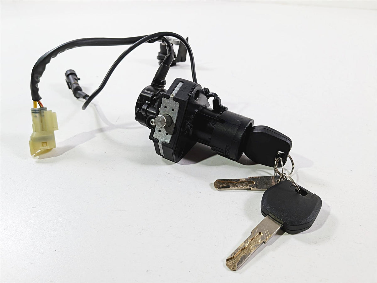 2019 Ducati Panigale V4S V4 S Corse Ignition Switch Key Lock Set 59822131B {{ shop.shopifyCountryName }} - Mototech271