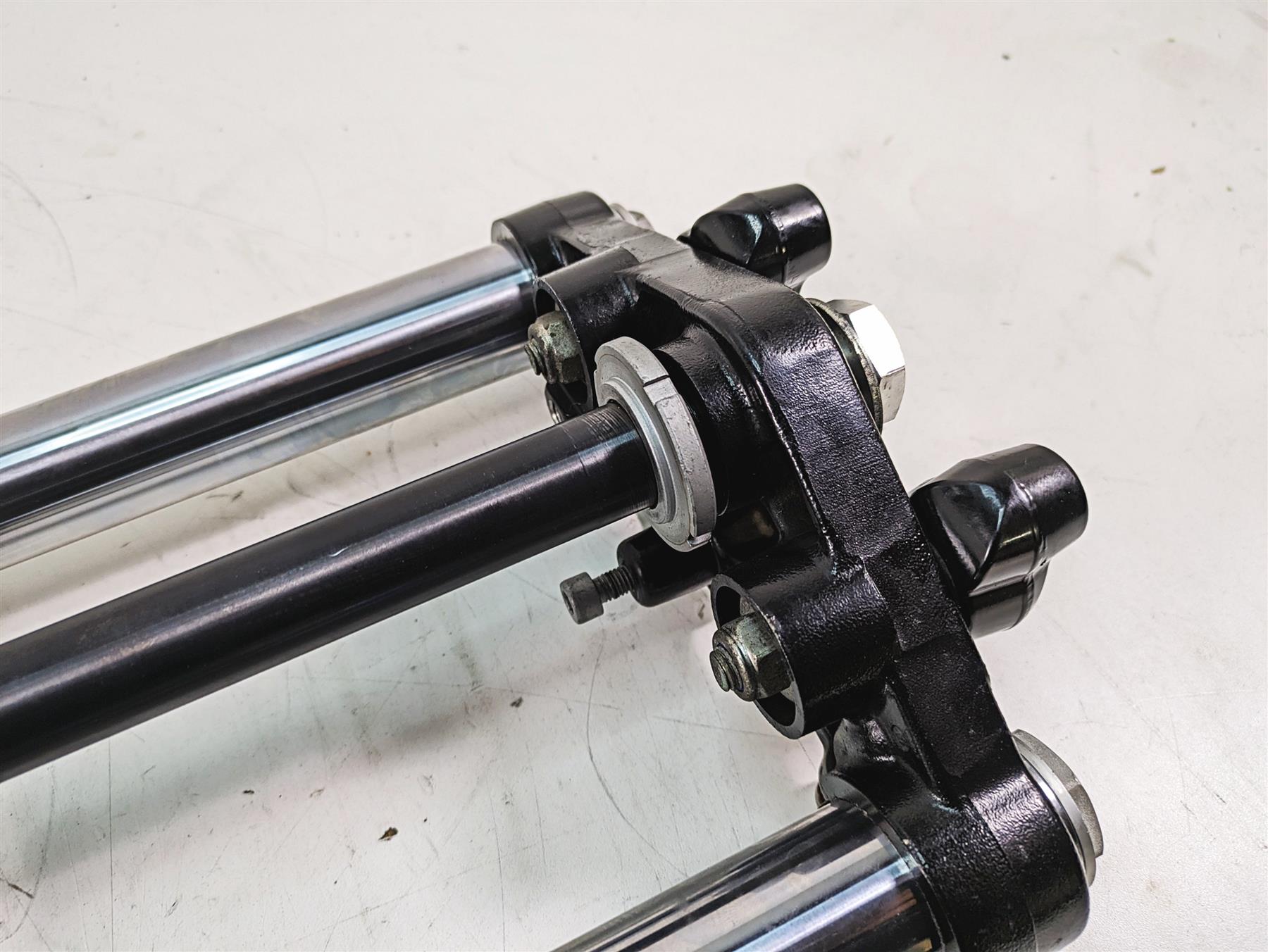 2013 Moto Guzzi V7 750 Stone Straight Front Fork Triple Tree Axle Set 97724R {{ shop.shopifyCountryName }} - Mototech271